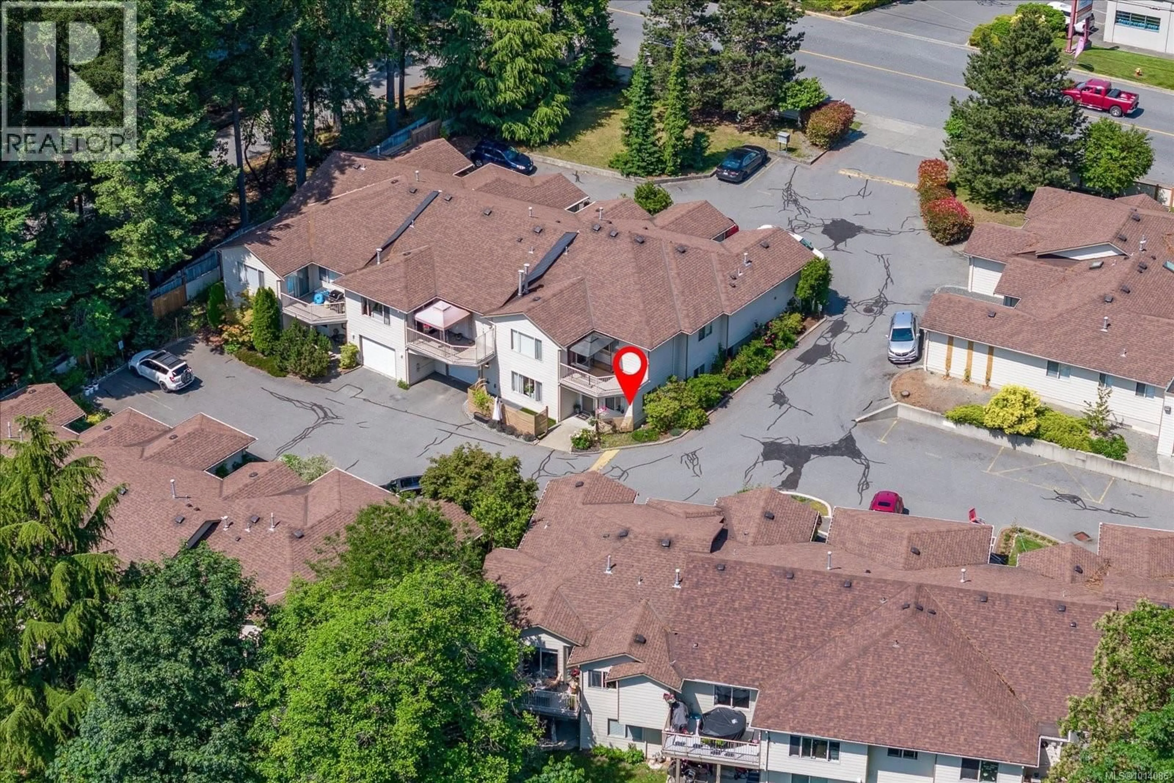 A pic from outside/outdoor area/front of a property/back of a property/a pic from drone, street for 6 - 4271 WELLINGTON ROAD, Nanaimo British Columbia V9T2H2