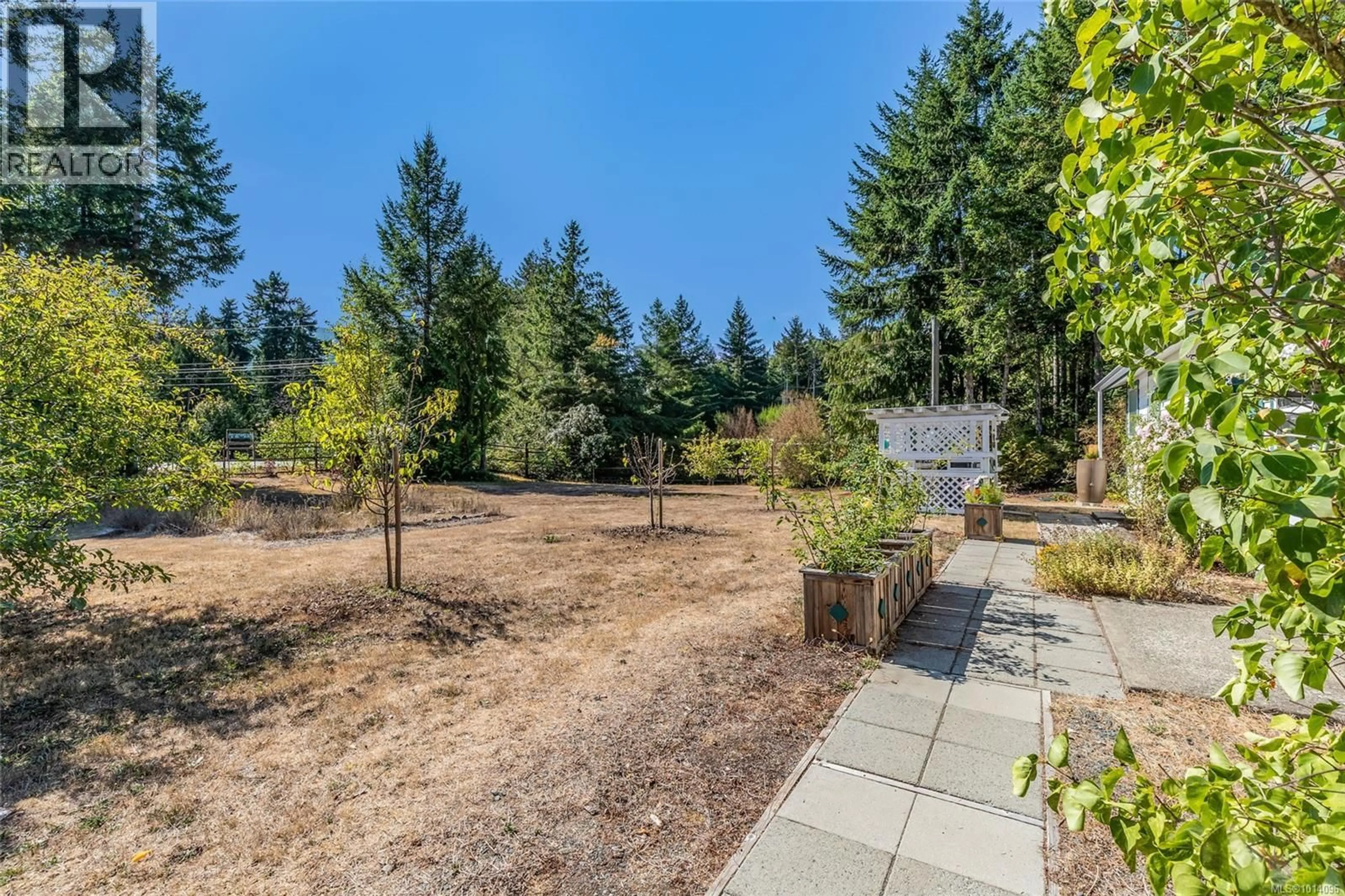 Patio, forest/trees view for 1375 DOLLY VARDEN WAY, Qualicum Beach British Columbia V9K2V1