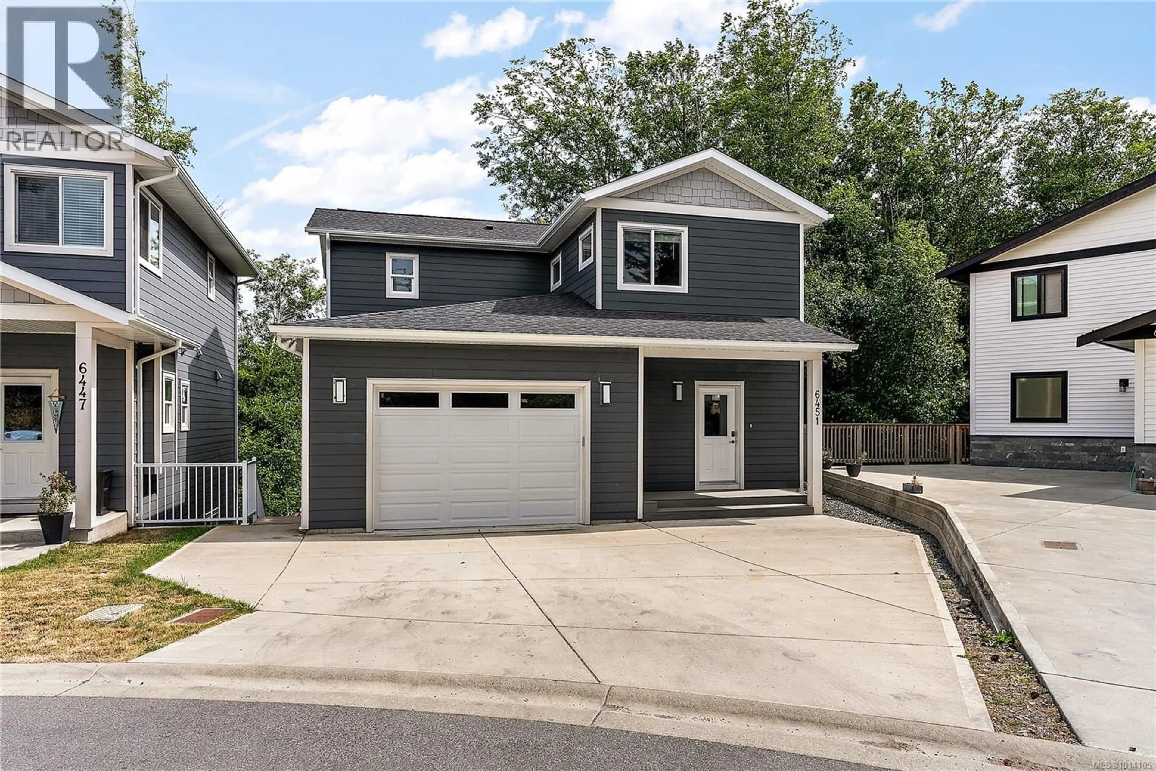 Home with vinyl exterior material, street for 6451 HOPKINS COURT, Sooke British Columbia V9Z1P6