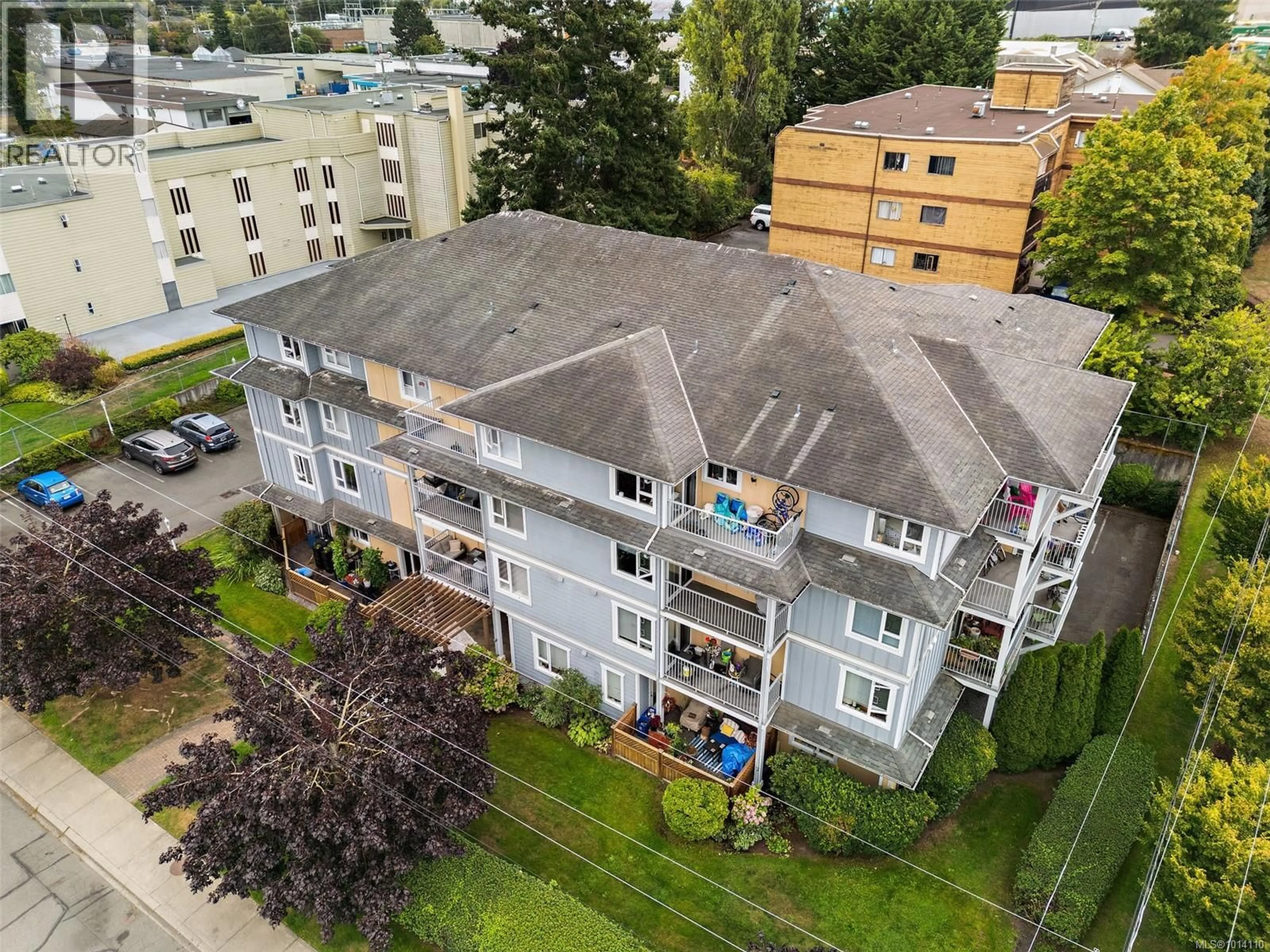 A pic from outside/outdoor area/front of a property/back of a property/a pic from drone, city buildings view from balcony for 205 - 885 ELLERY STREET, Esquimalt British Columbia V9A4R8