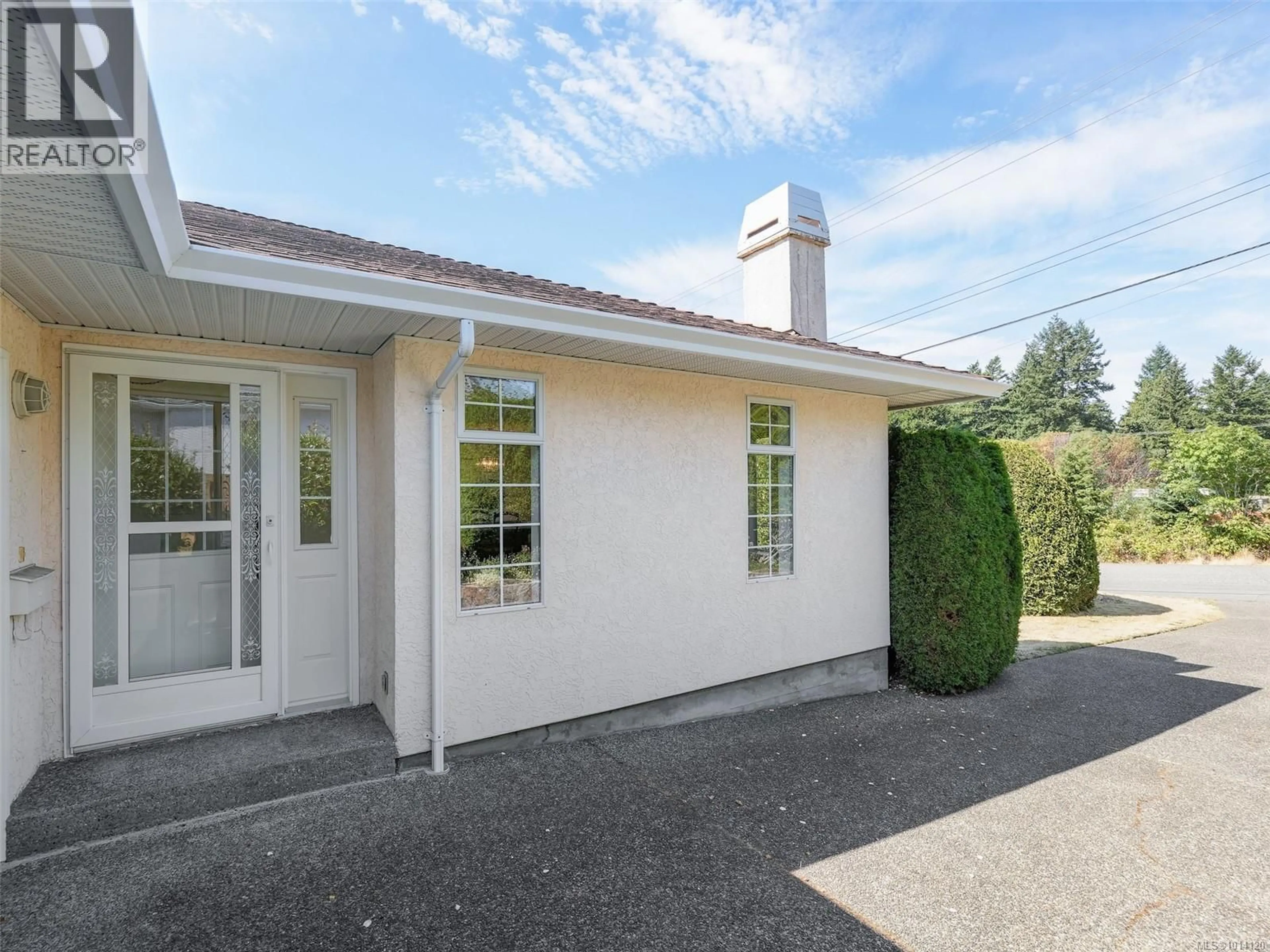 Unknown for 4745 FALAISE DRIVE, Saanich British Columbia V8Y3E8