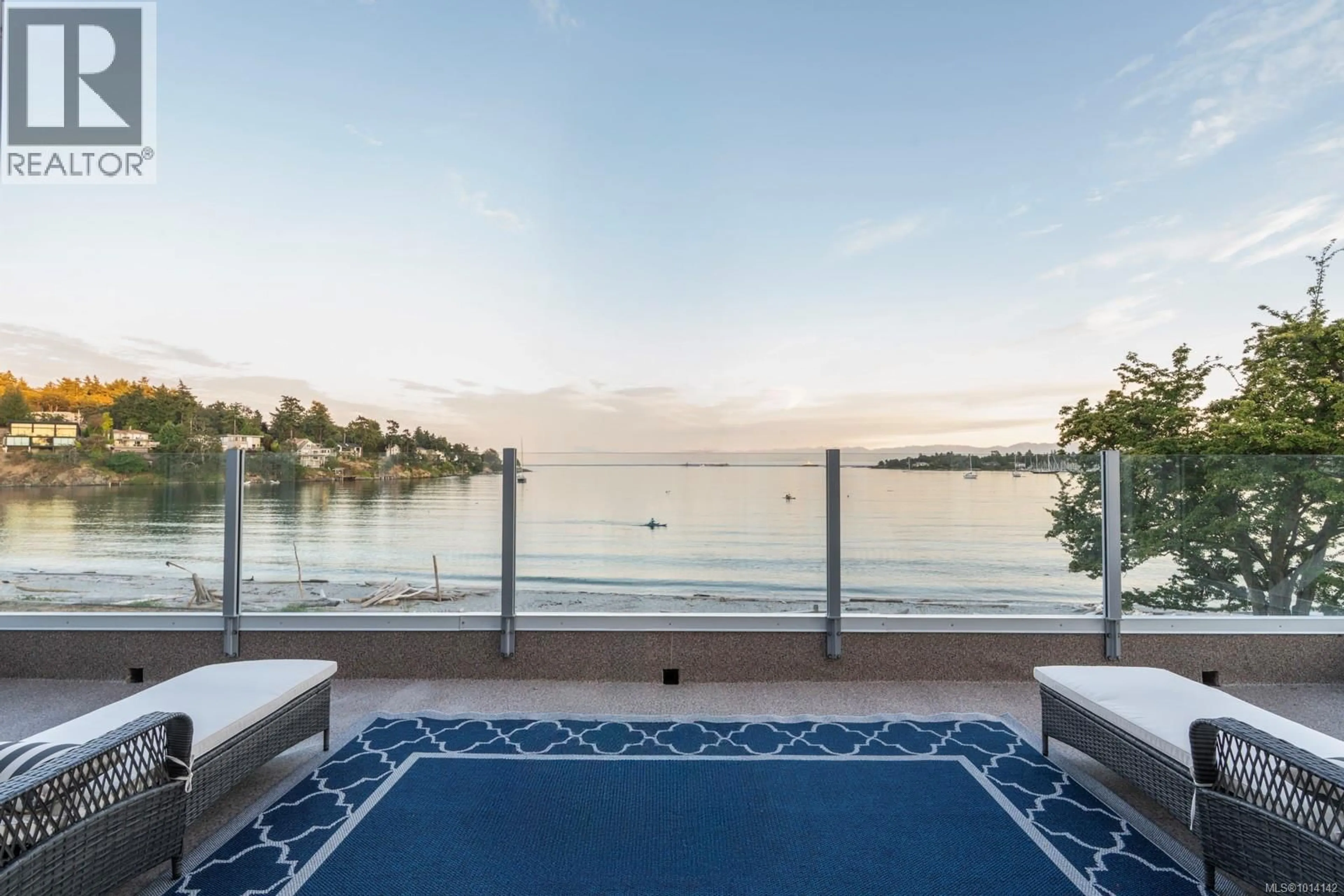 Patio, water/lake/river/ocean view for 3905B CADBORO BAY ROAD, Saanich British Columbia V8N4G3