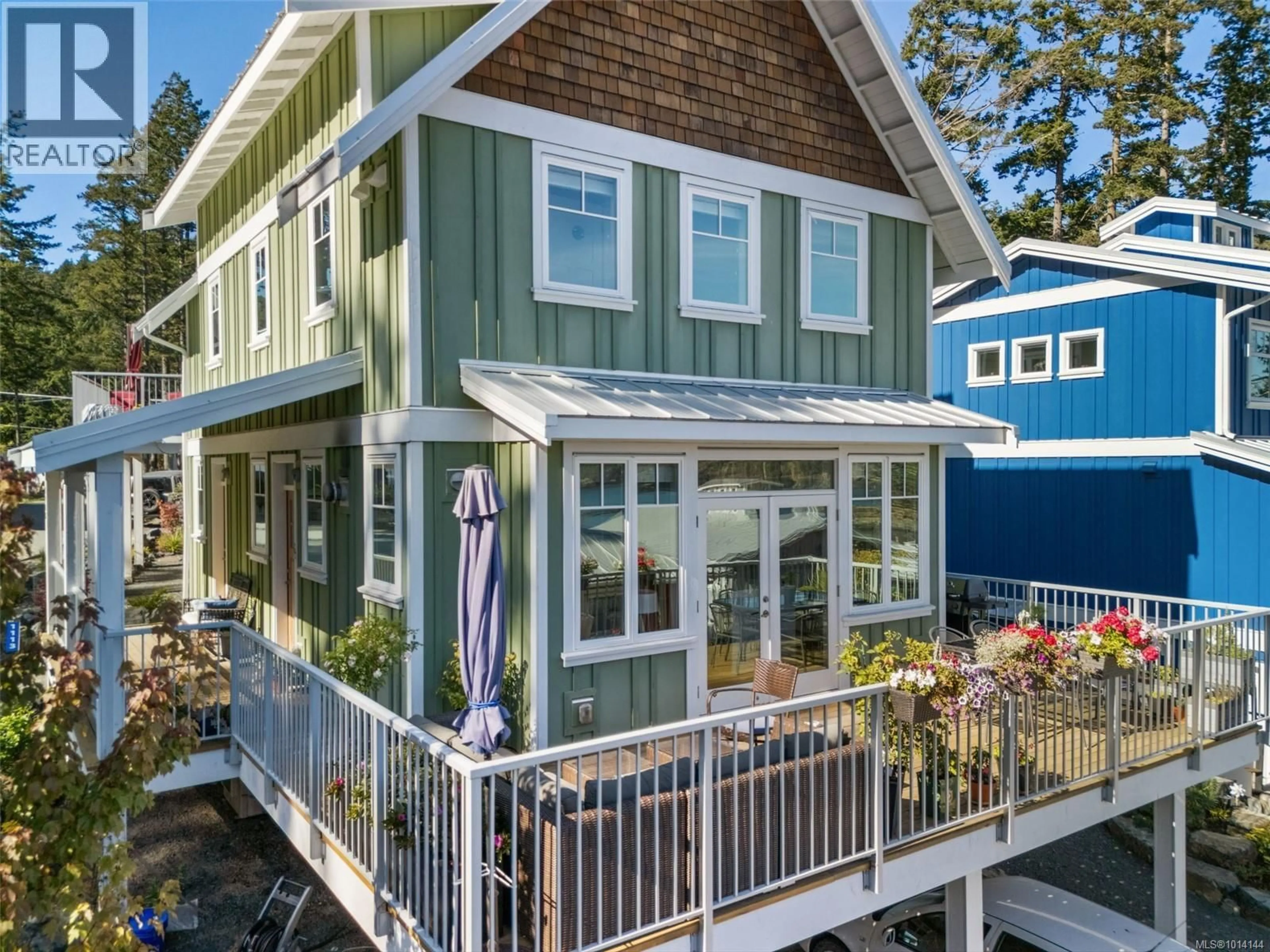Home with vinyl exterior material, street for 1113 SPIRIT BAY ROAD, Sooke British Columbia V9Z1N6