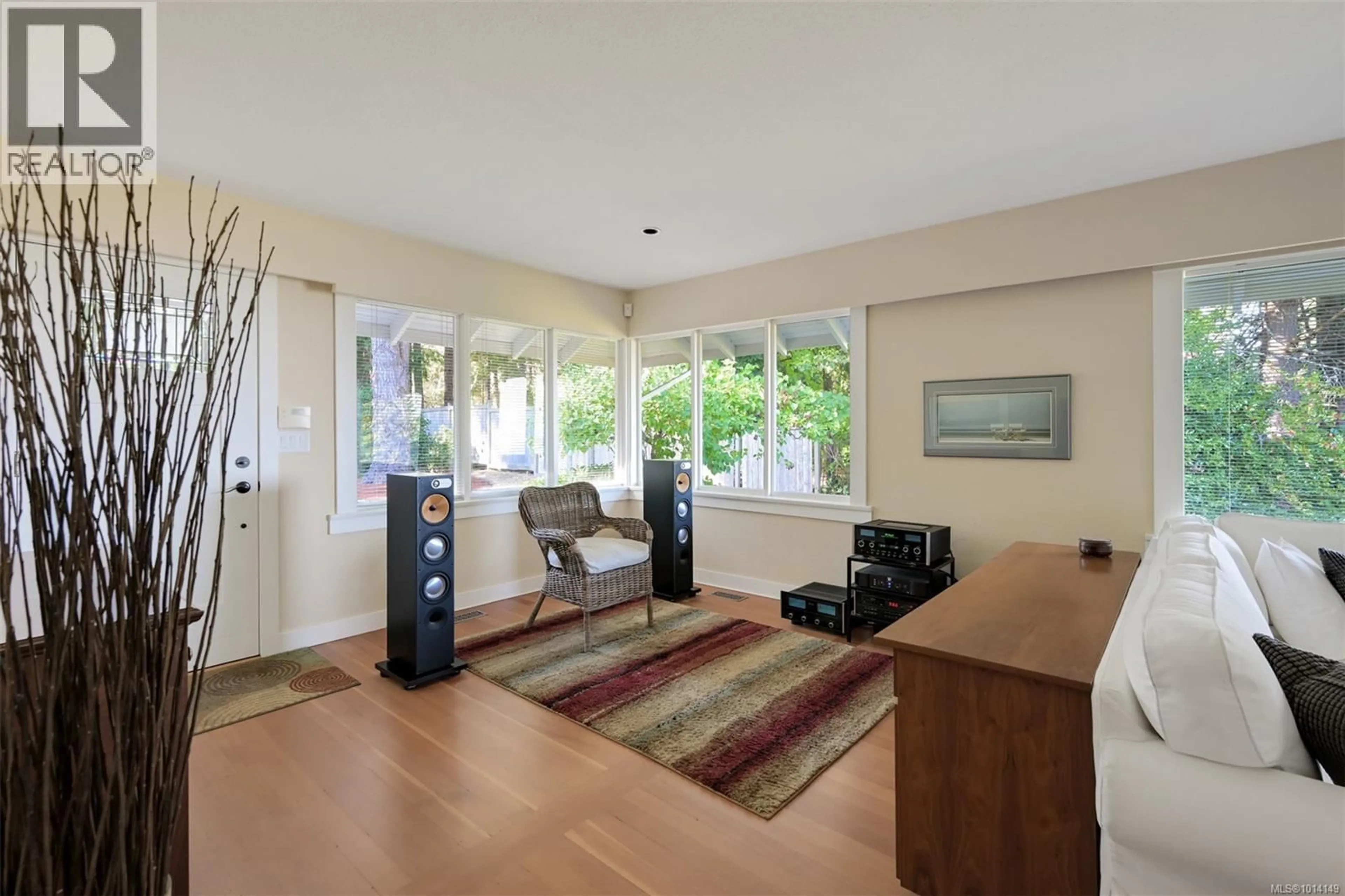 Unknown for 8645 EAST SAANICH ROAD, North Saanich British Columbia V8L1G9