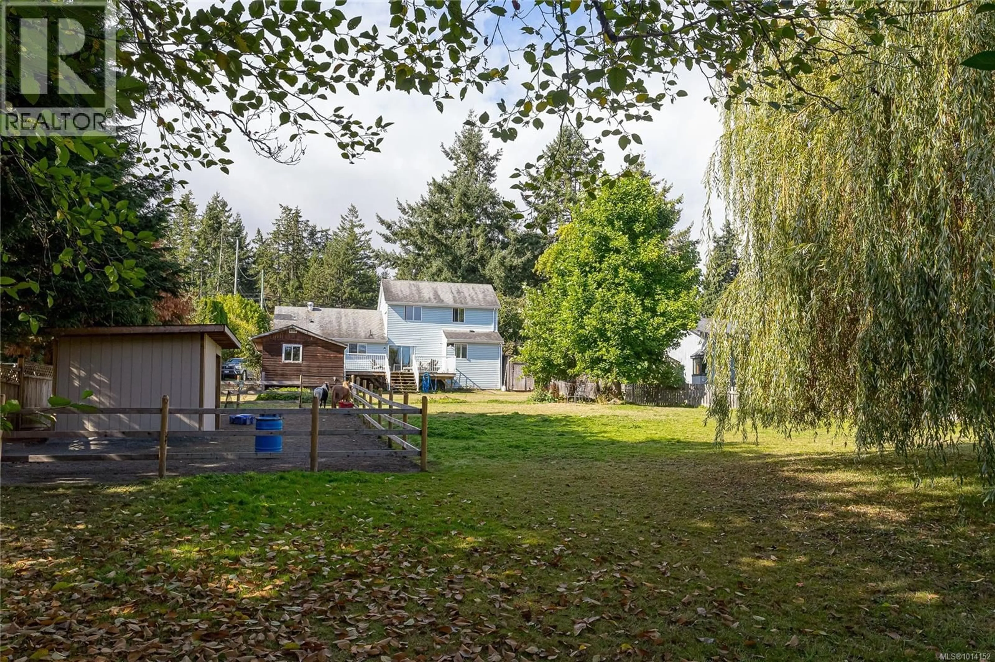A pic from outside/outdoor area/front of a property/back of a property/a pic from drone, unknown for 9265 CHEMAINUS ROAD, Chemainus British Columbia V0R1K5