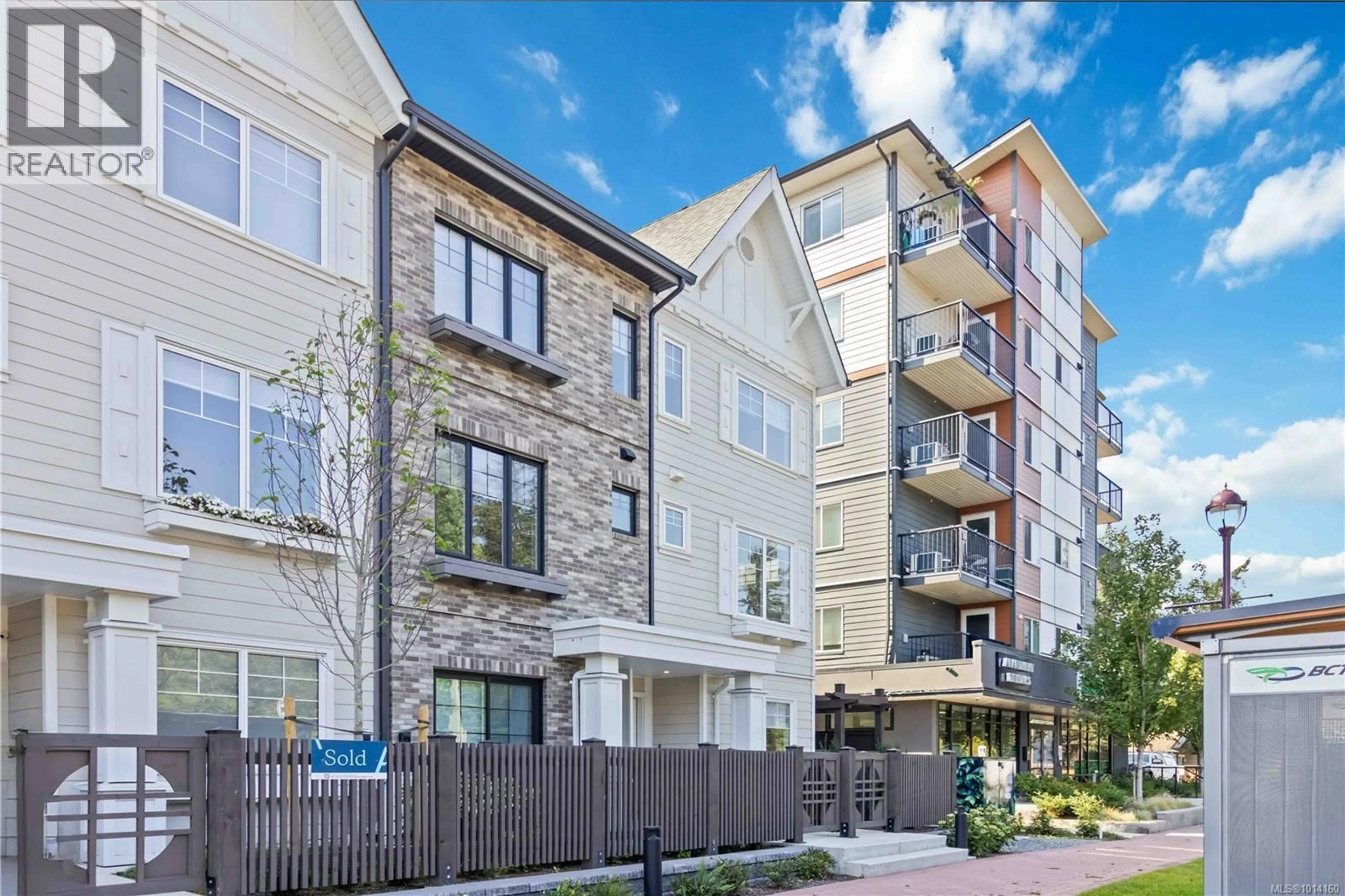 Patio, street for 115 - 3210 GLENDALE PLACE, Langford British Columbia V9B7B3