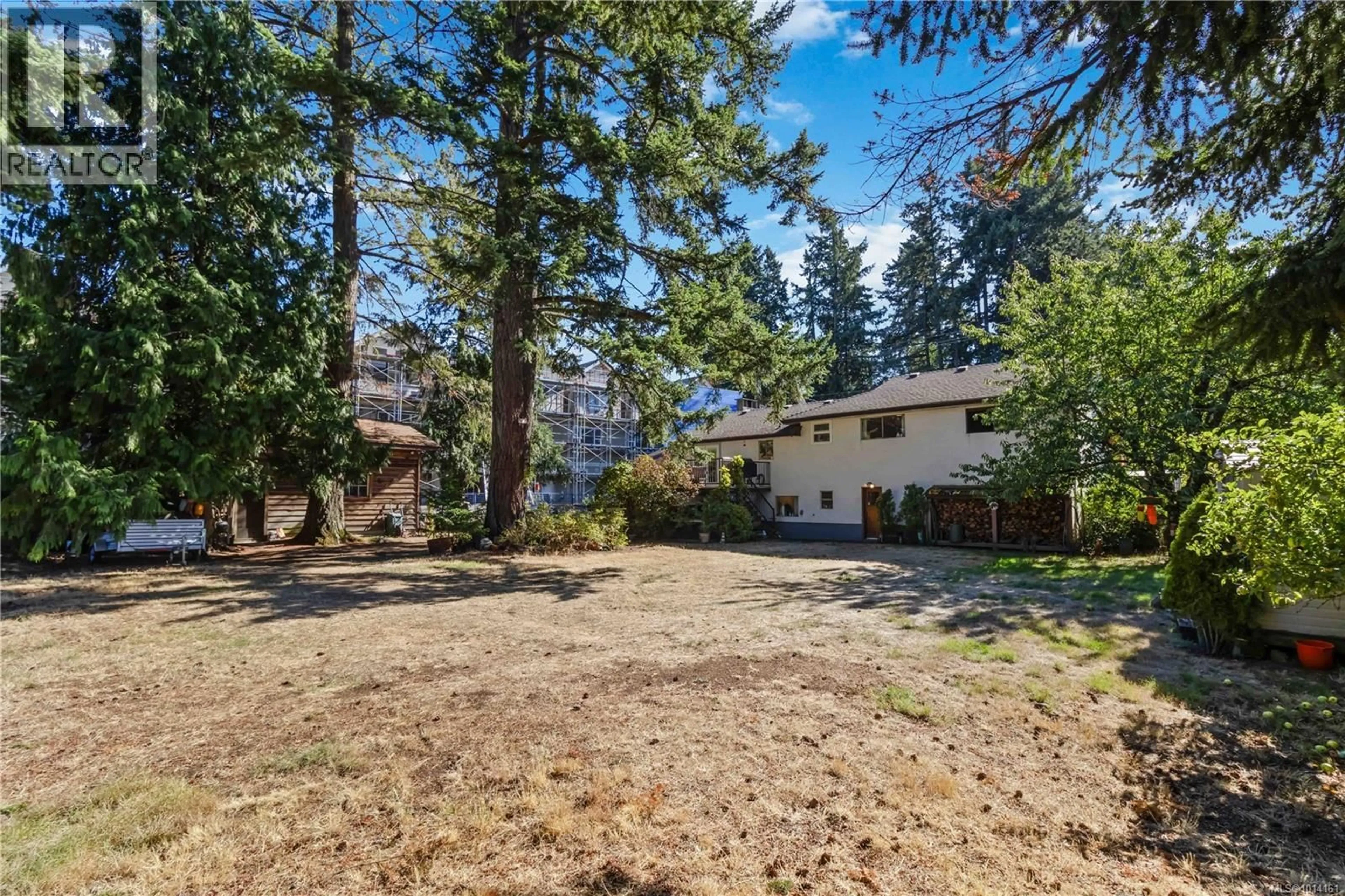 A pic from outside/outdoor area/front of a property/back of a property/a pic from drone, unknown for 966 JENKINS AVENUE, Langford British Columbia V9B2N7