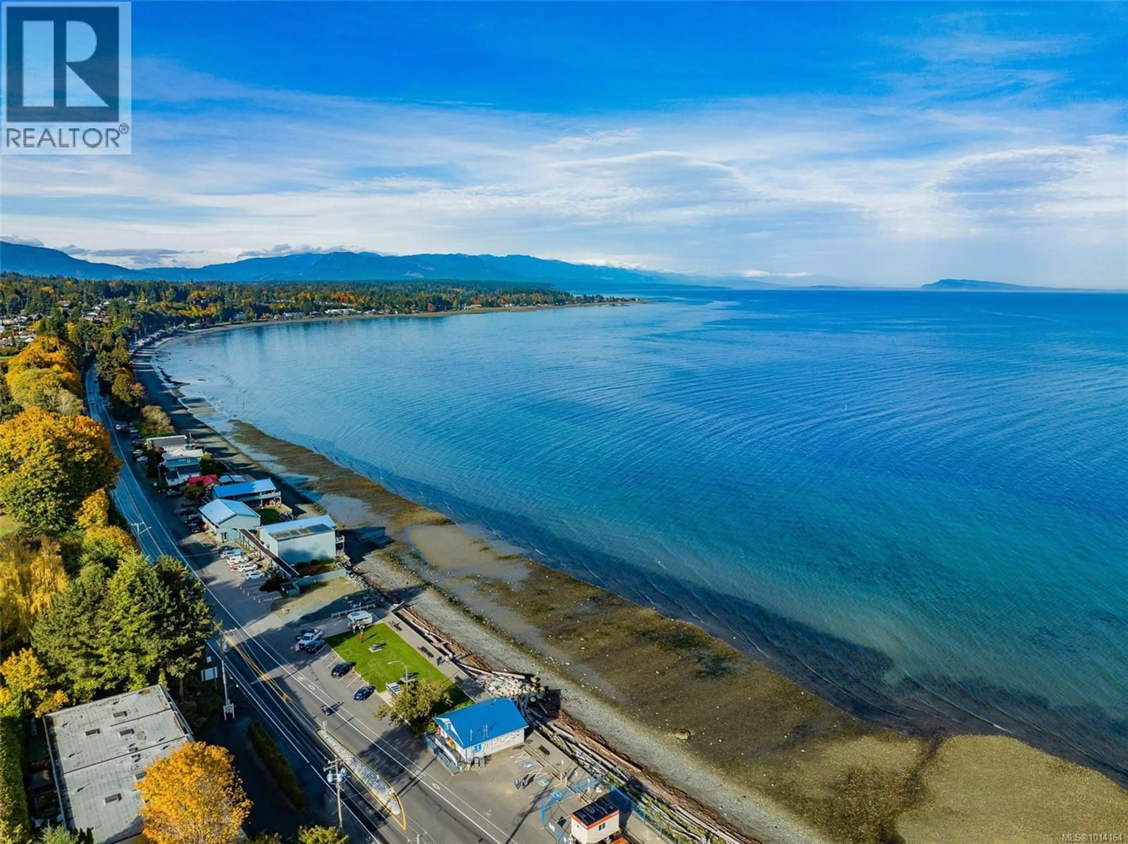 A pic from outside/outdoor area/front of a property/back of a property/a pic from drone, water/lake/river/ocean view for 441 MEMORIAL AVENUE, Qualicum Beach British Columbia V9K1G8