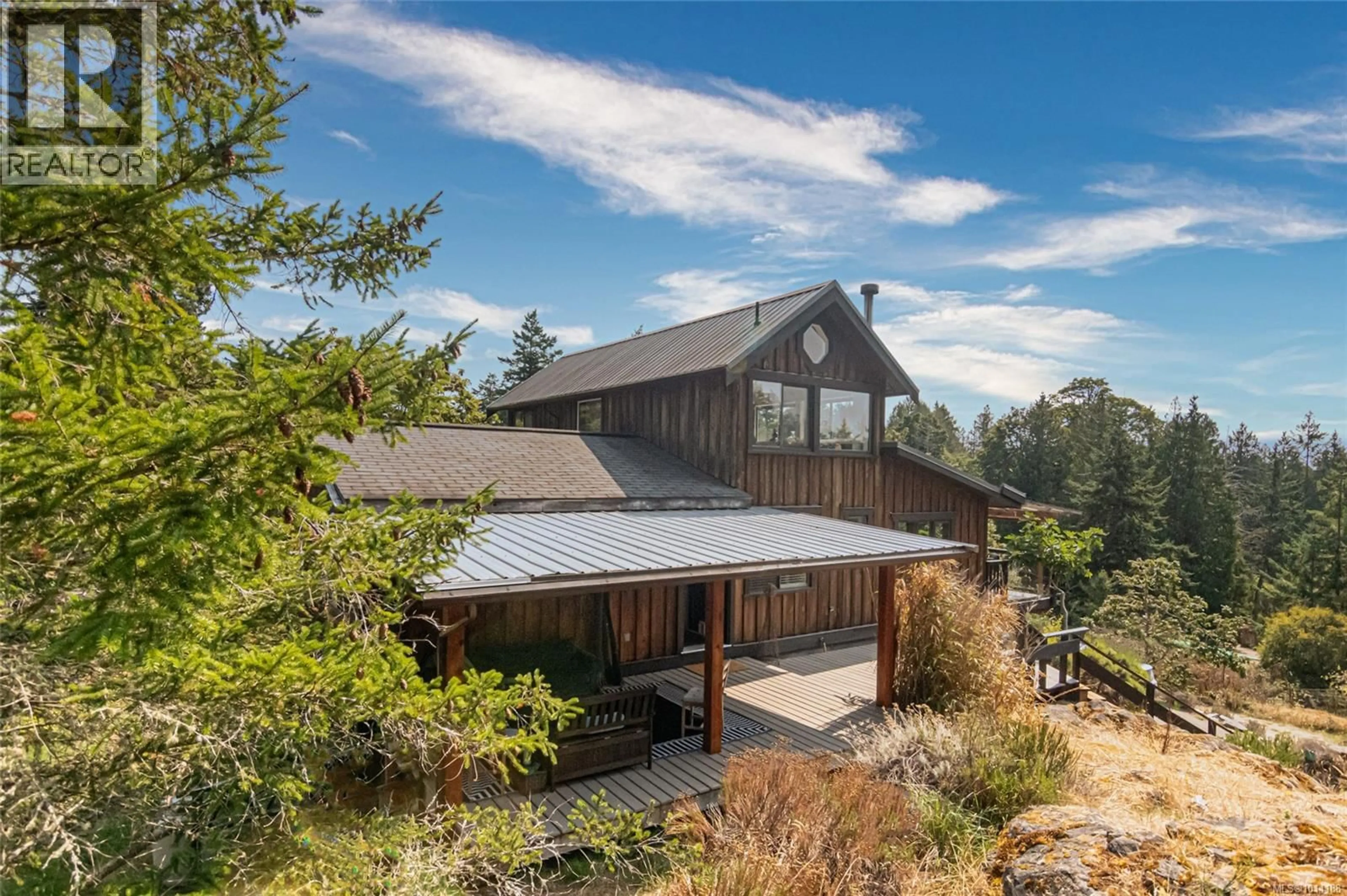 A pic from outside/outdoor area/front of a property/back of a property/a pic from drone, unknown for 120 HEIDI PLACE, Salt Spring British Columbia V8K1W5