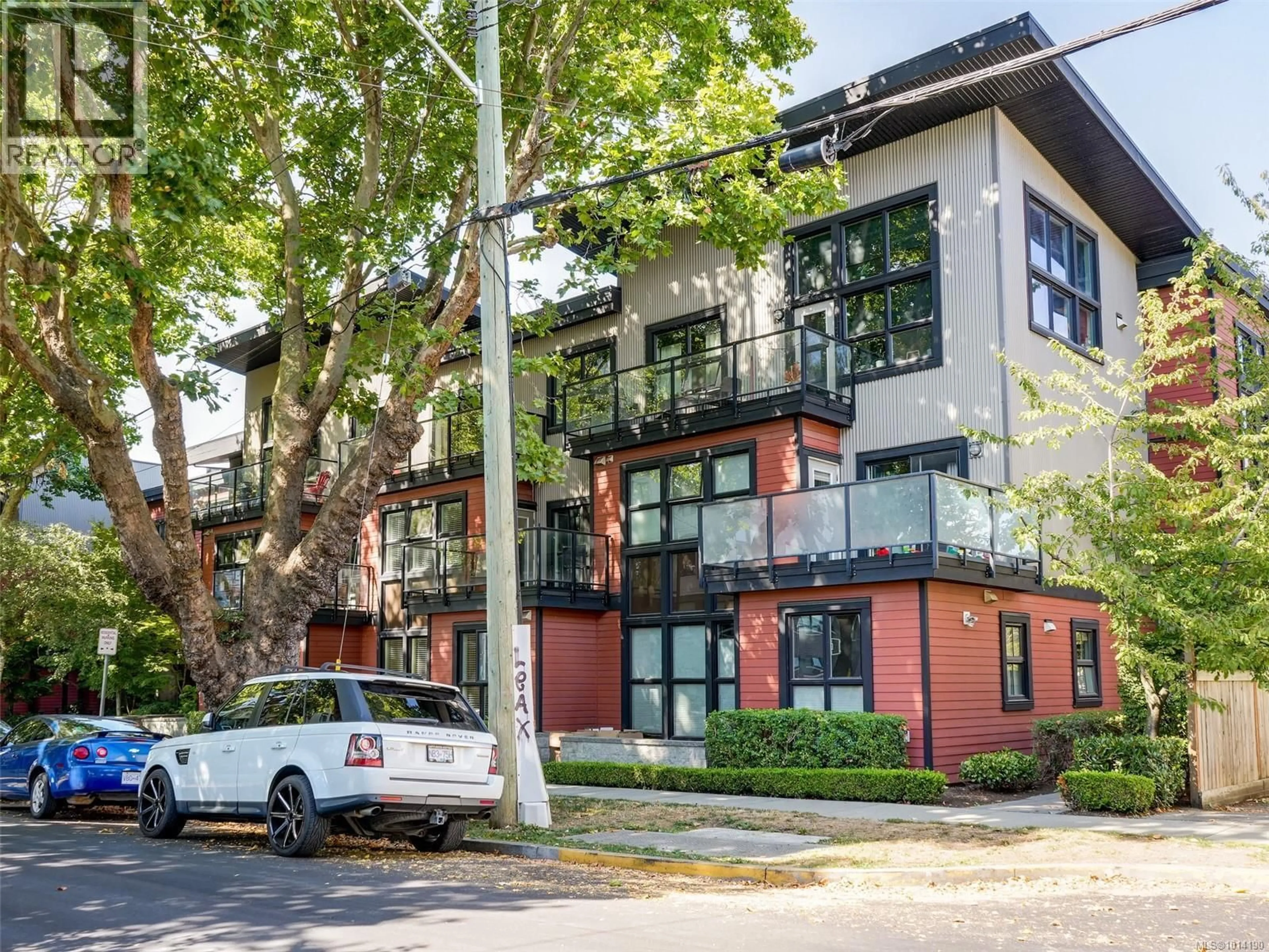Home with brick exterior material, street for 109 - 630 SPEED AVENUE, Victoria British Columbia V8Z1A4