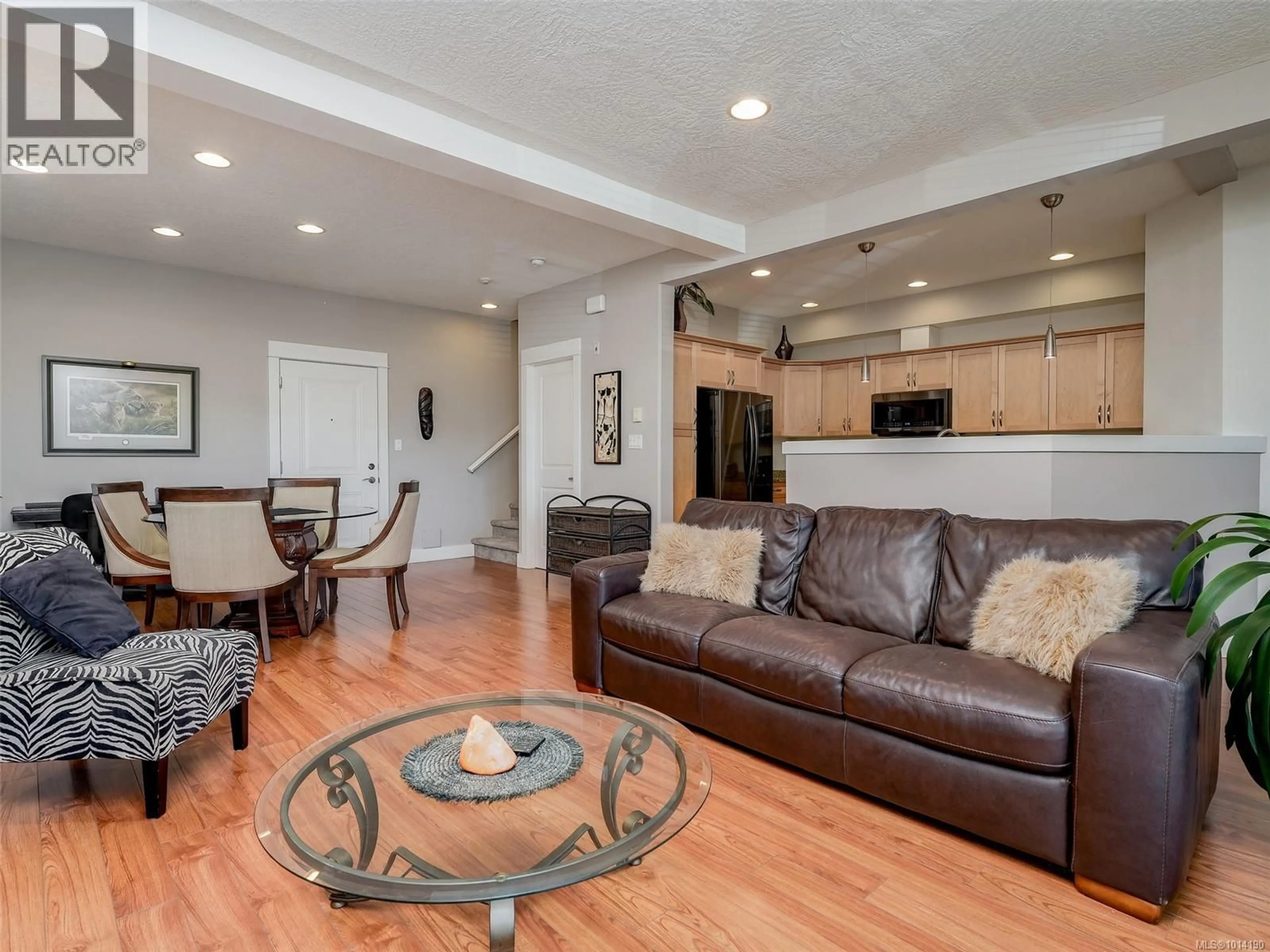 Living room with furniture, wood/laminate floor for 109 - 630 SPEED AVENUE, Victoria British Columbia V8Z1A4