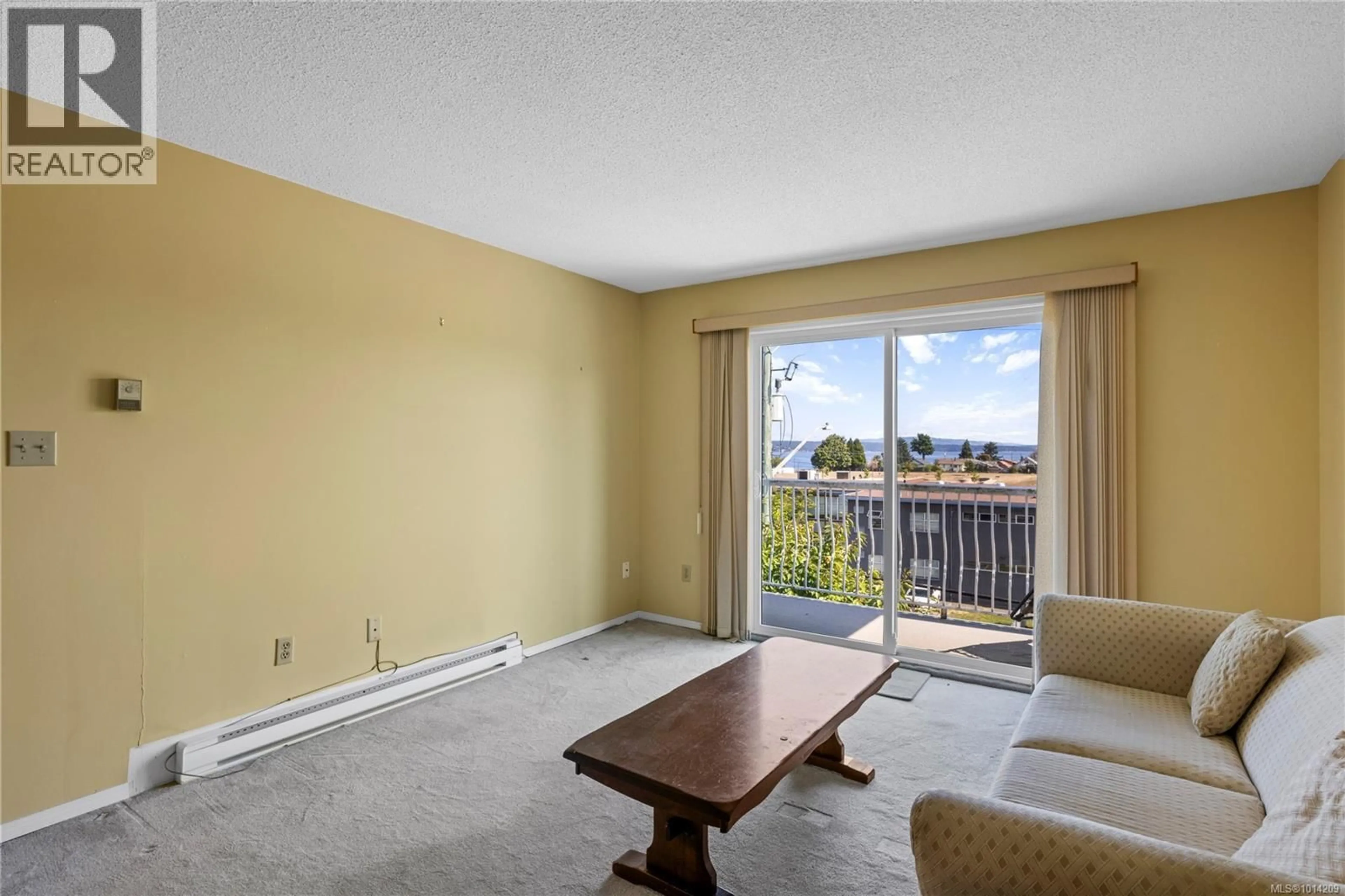 Living room with furniture, unknown for 309 - 9942 DANIEL STREET, Chemainus British Columbia V0R1K1