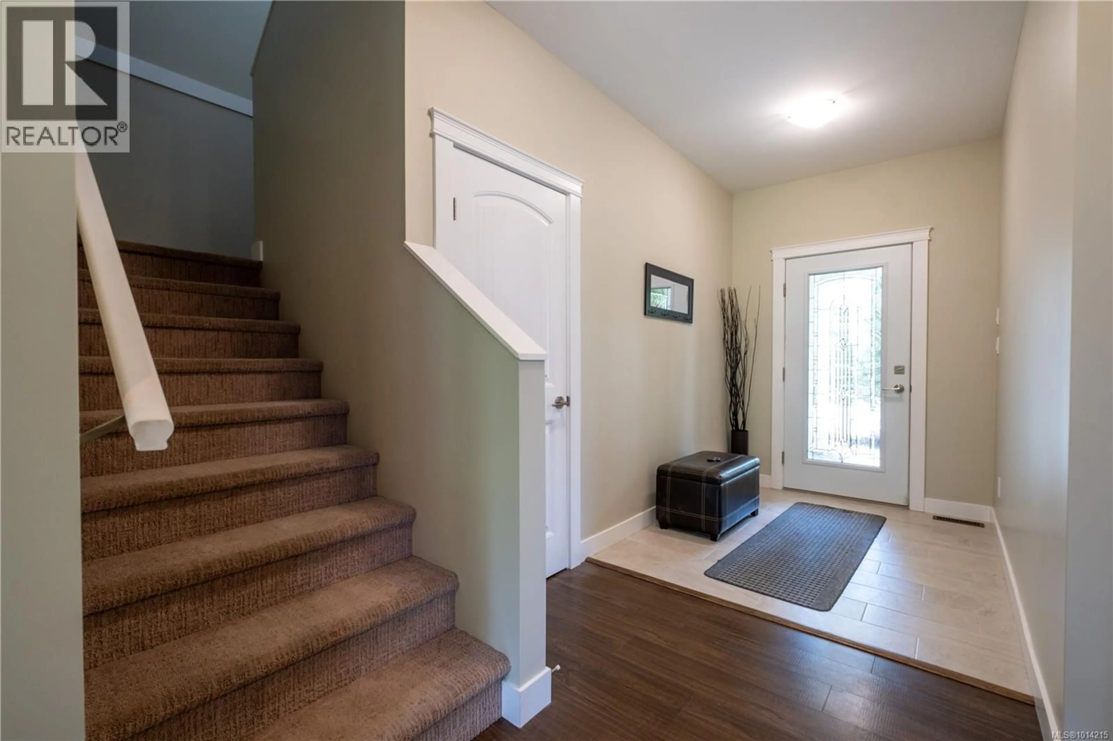 Indoor entryway for 2757 SWANSON STREET, Courtenay British Columbia V9N0C8