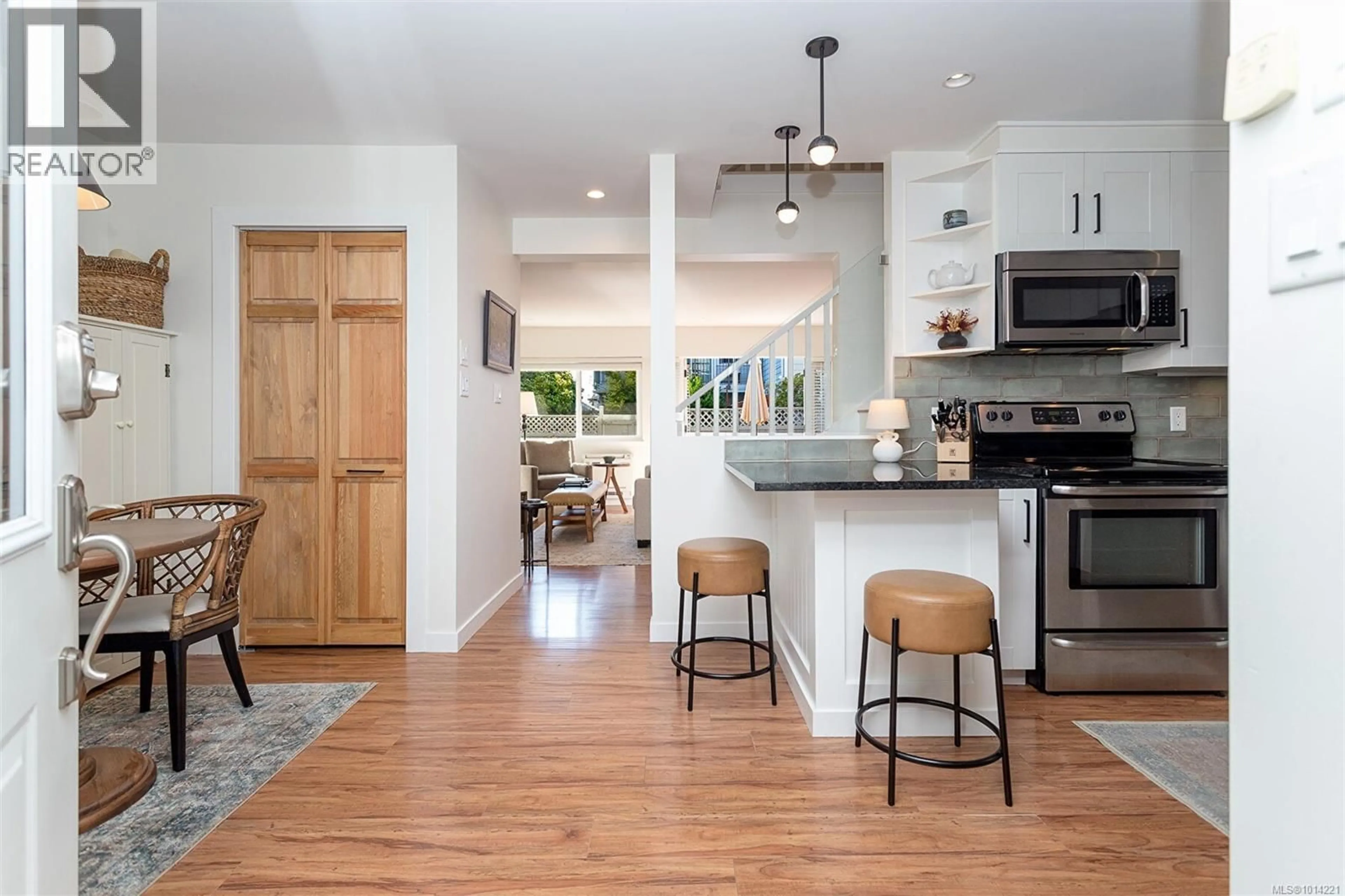 Open concept kitchen, unknown for 4 - 126 ONTARIO STREET, Victoria British Columbia V8V1M9