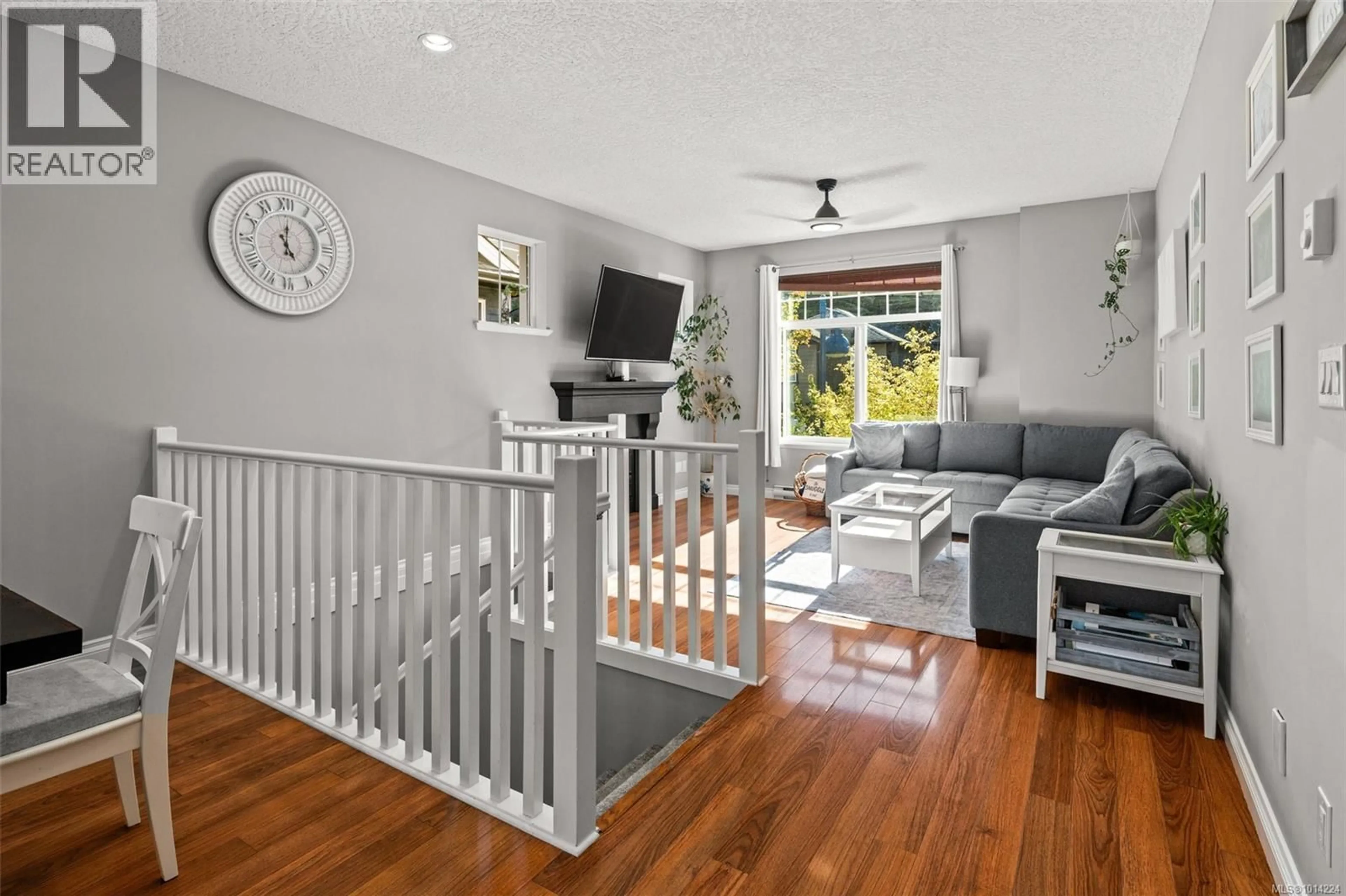 Living room with furniture, unknown for 888 WILD RIDGE WAY, Langford British Columbia V9C0H1