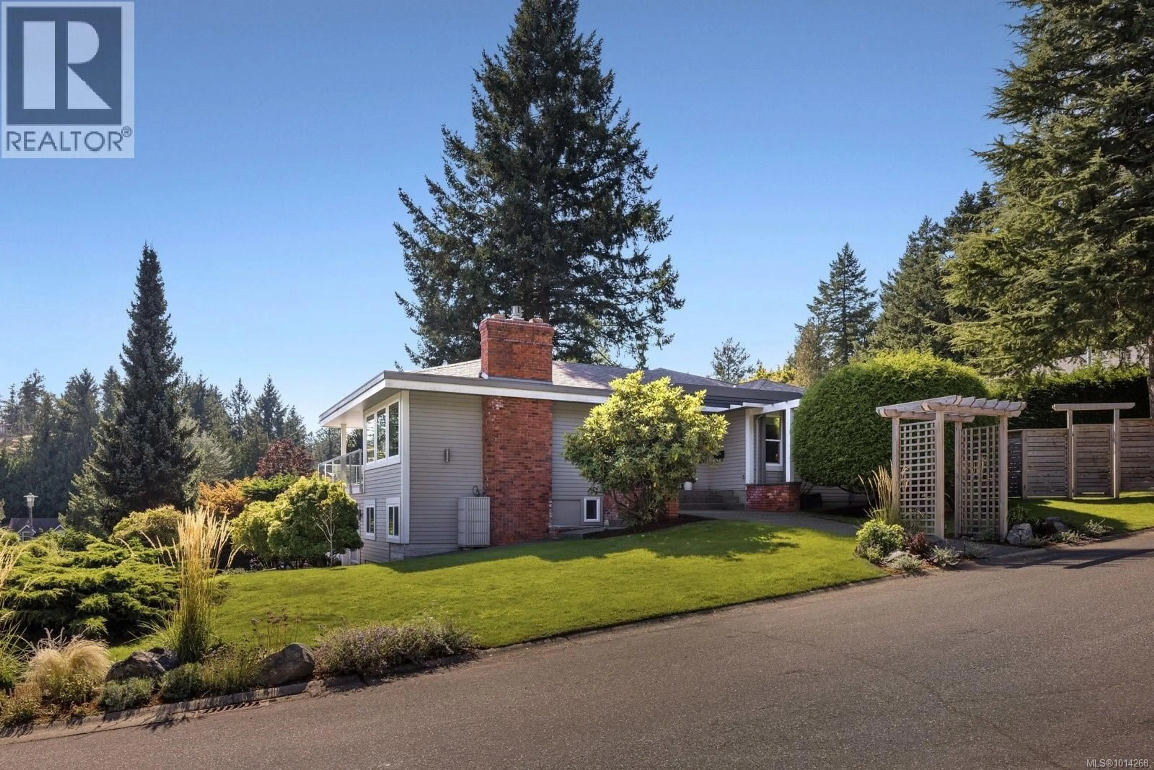 Unknown for 4790 AMBLEWOOD DRIVE, Saanich British Columbia V8Y2S3