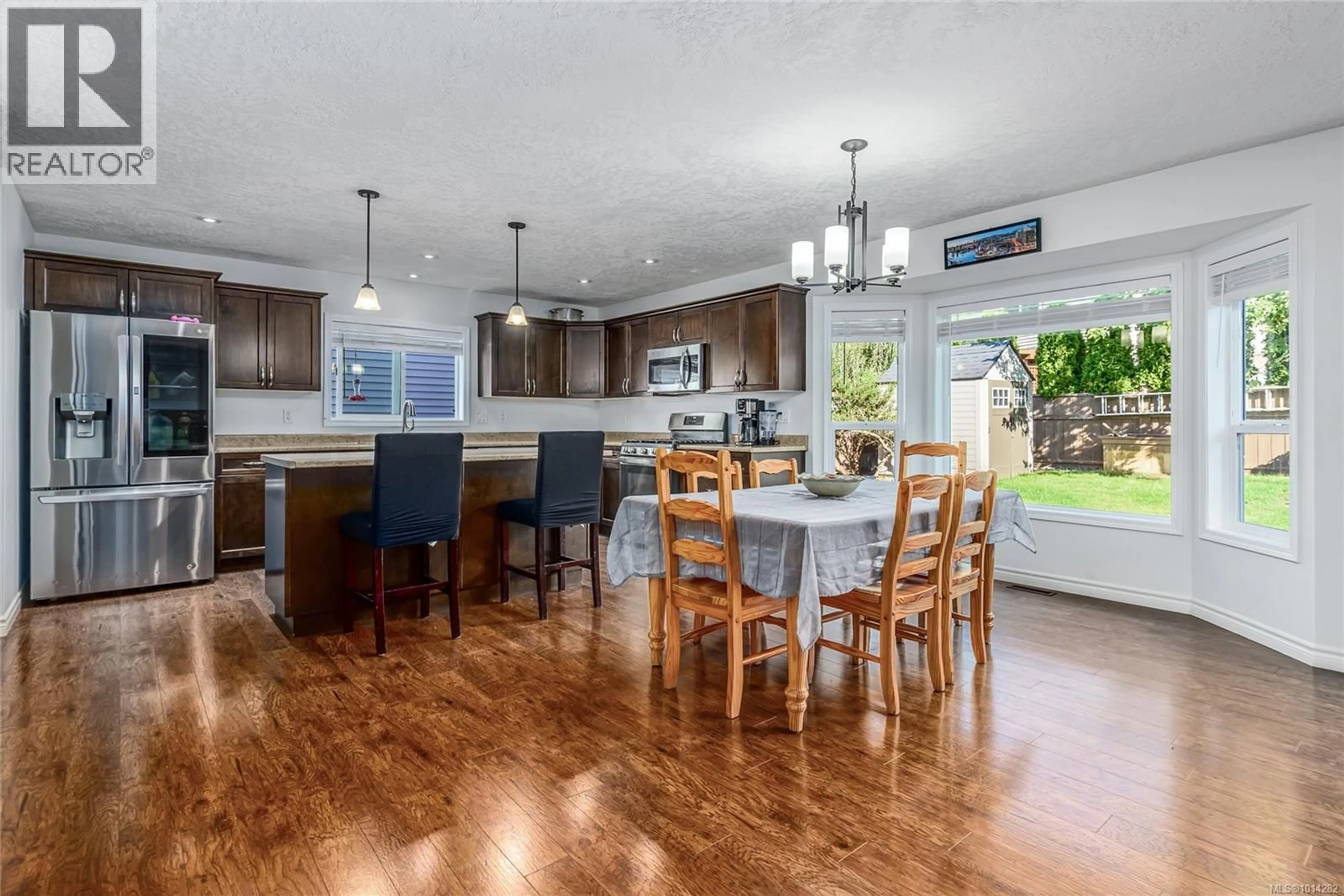 Open concept kitchen, unknown for 1416 NOEL AVENUE, Comox British Columbia V9M3C6