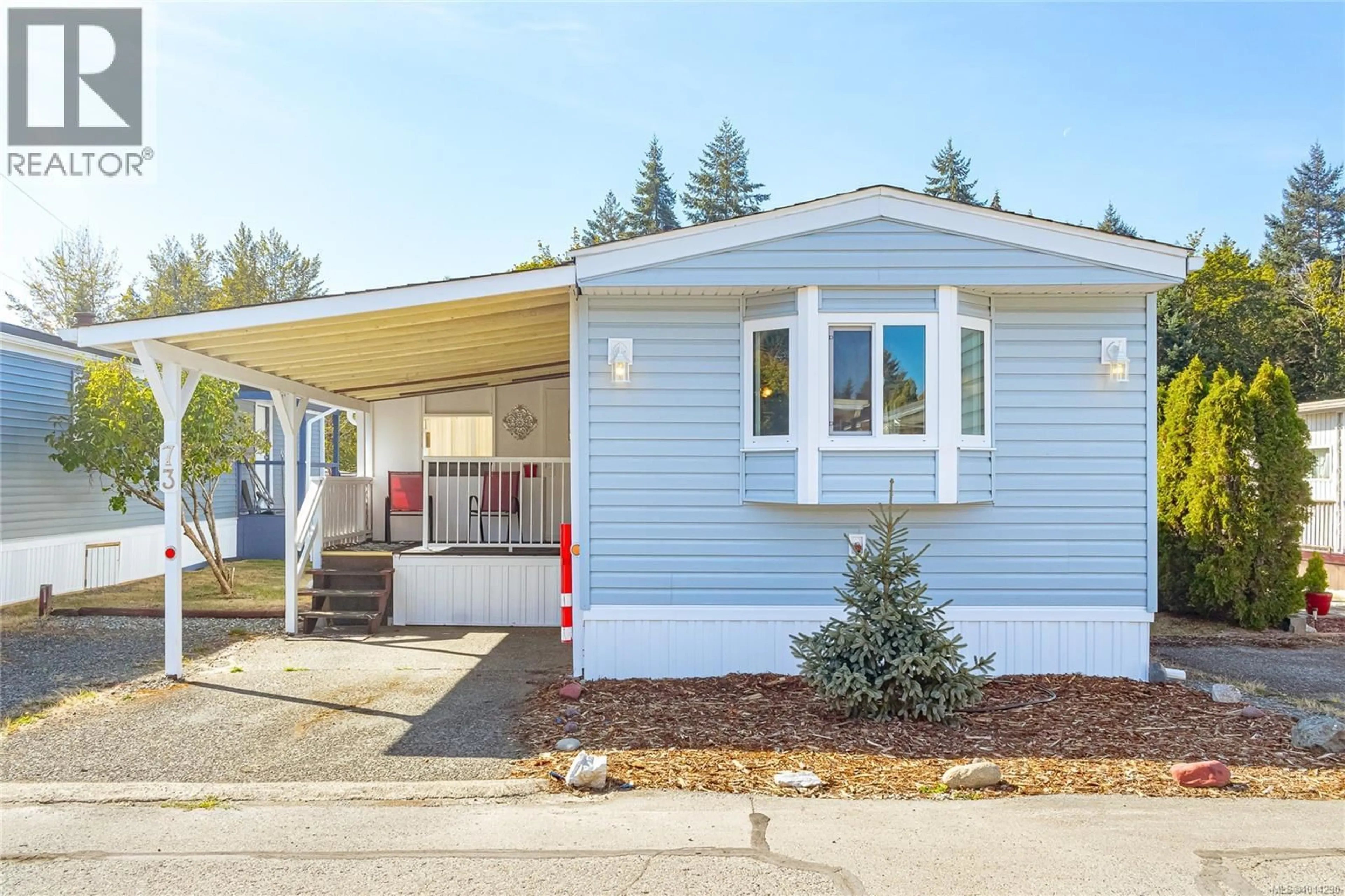 Home with vinyl exterior material, street for 73 - 3497 GIBBINS ROAD, Duncan British Columbia V9L6C9