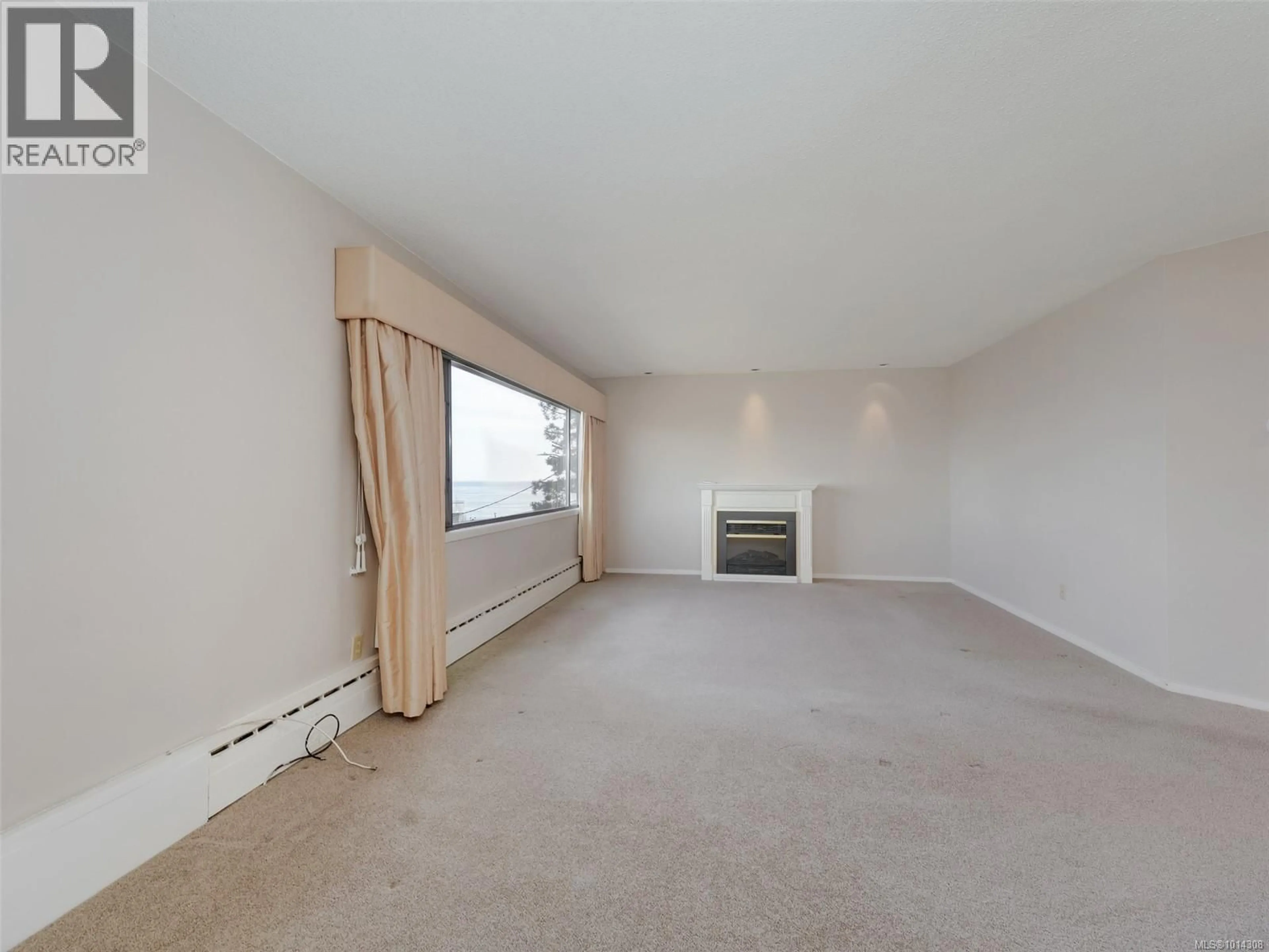 A pic of a room for 200 - 2747 SATELLITE STREET, Oak Bay British Columbia V8S5G7