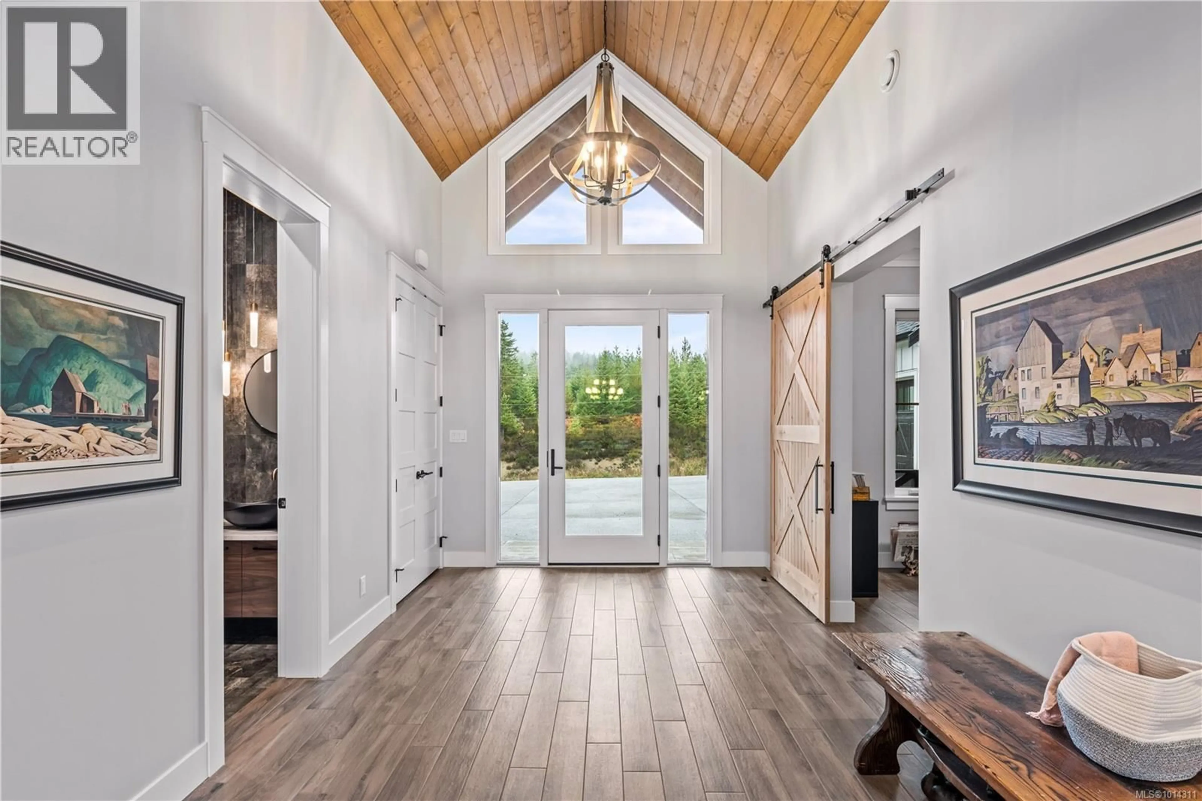 Indoor entryway for 4572 BECKINGHAM ROAD, Metchosin British Columbia V9C4E2