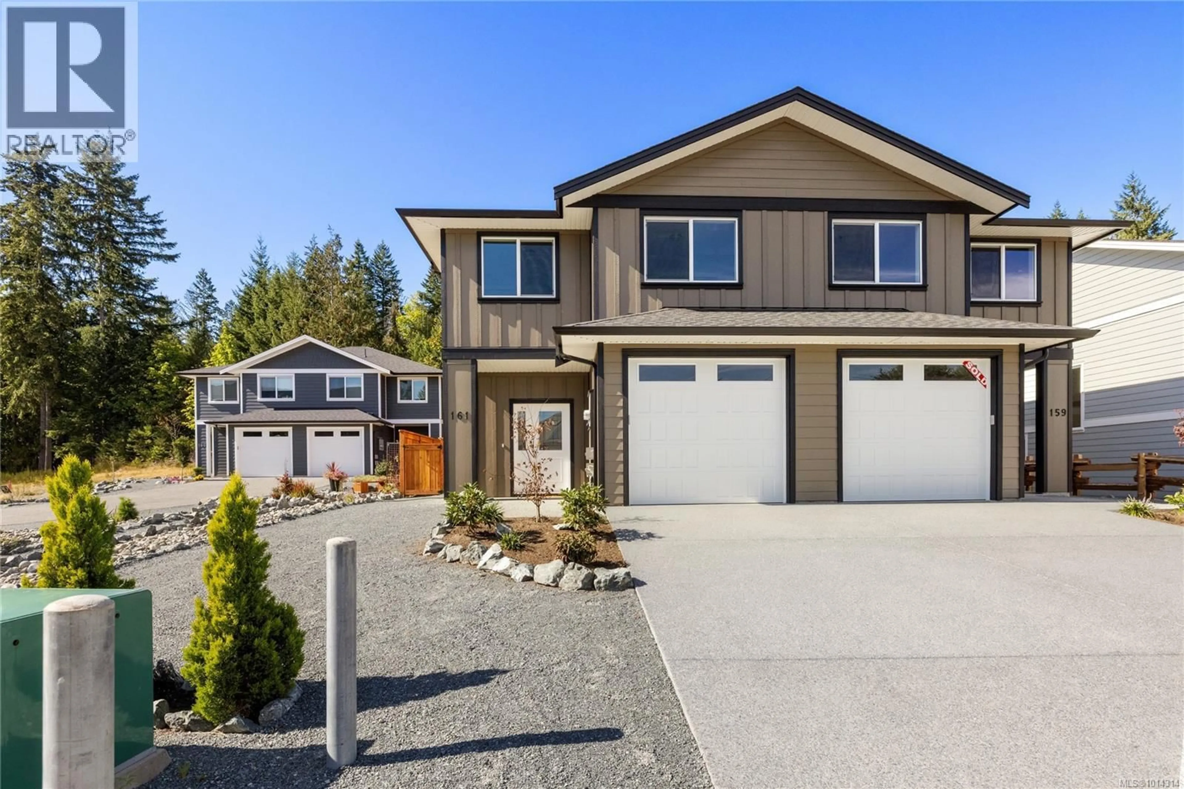 Home with vinyl exterior material, street for 161 ELK ROAD, Lake Cowichan British Columbia V0R2G0