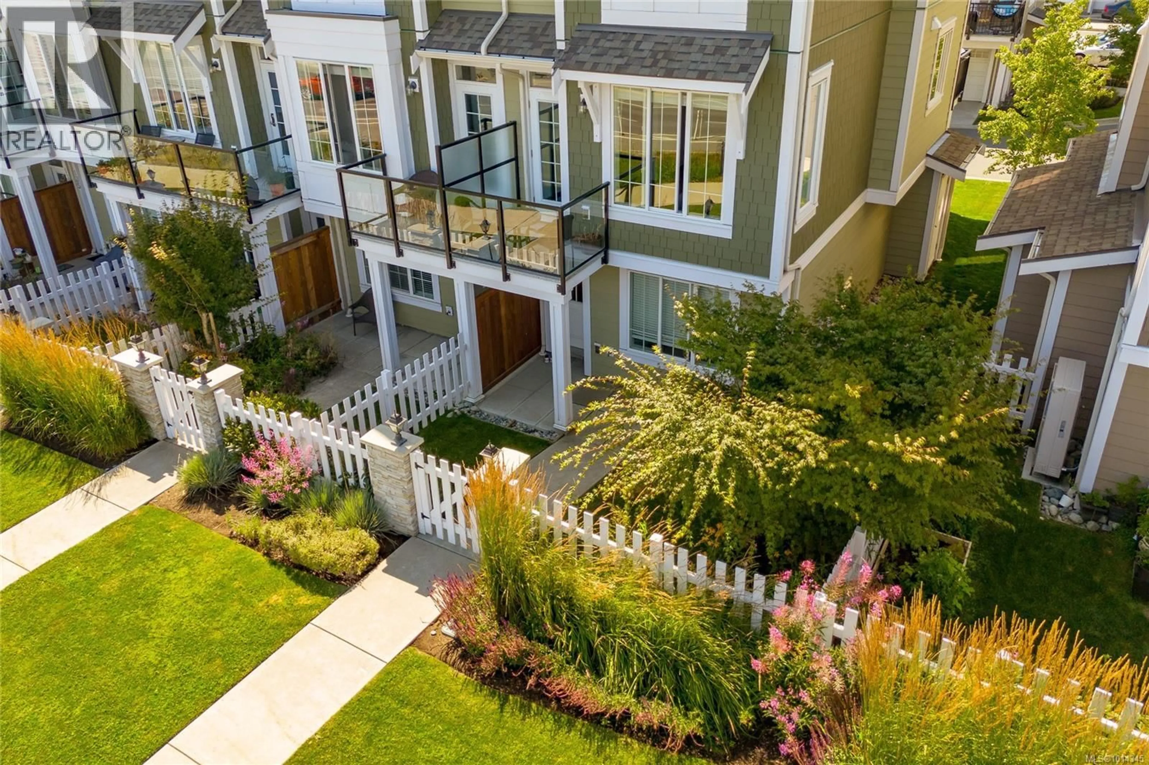 A pic from outside/outdoor area/front of a property/back of a property/a pic from drone, street for 141 - 3501 DUNLIN STREET, Colwood British Columbia V9C0P7