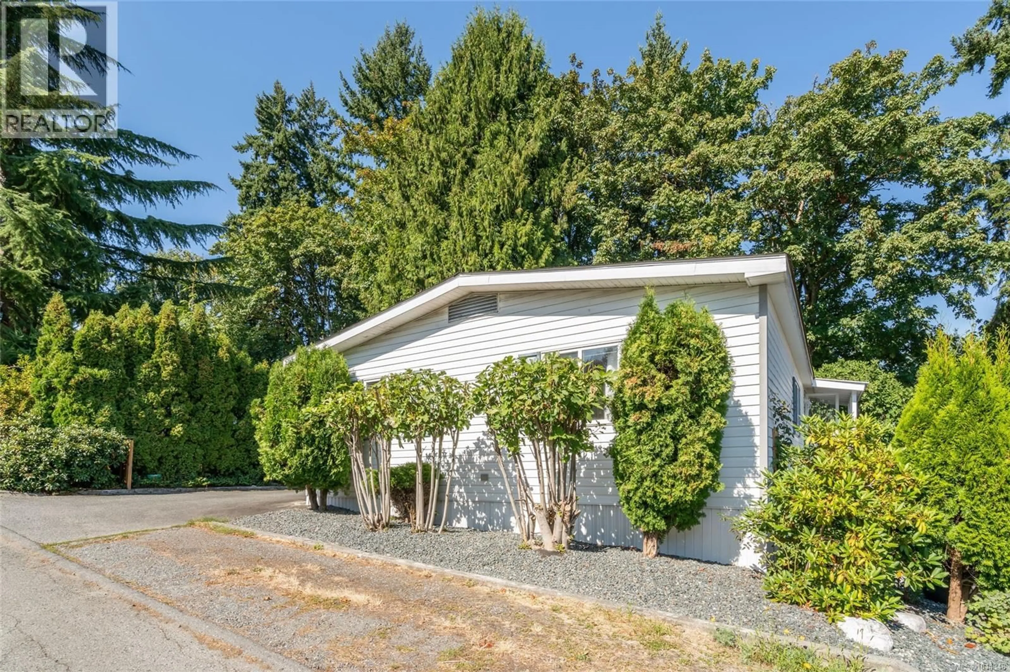 Unknown for 76 - 971 DOUGLAS AVENUE, Nanaimo British Columbia V9R6C1