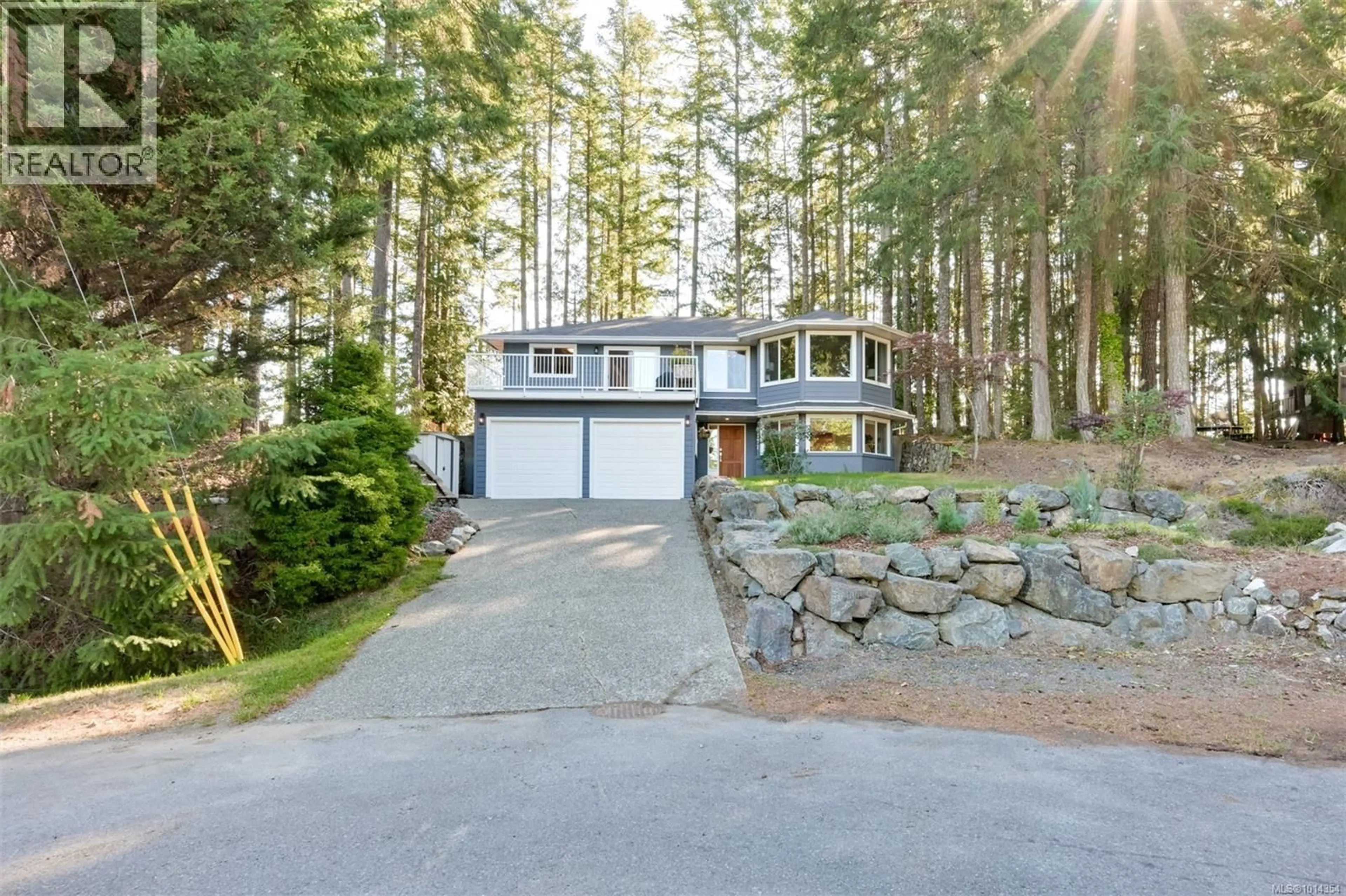 A pic from outside/outdoor area/front of a property/back of a property/a pic from drone, unknown for 2177 COLLEGE PLACE, Shawnigan Lake British Columbia V8H2H5