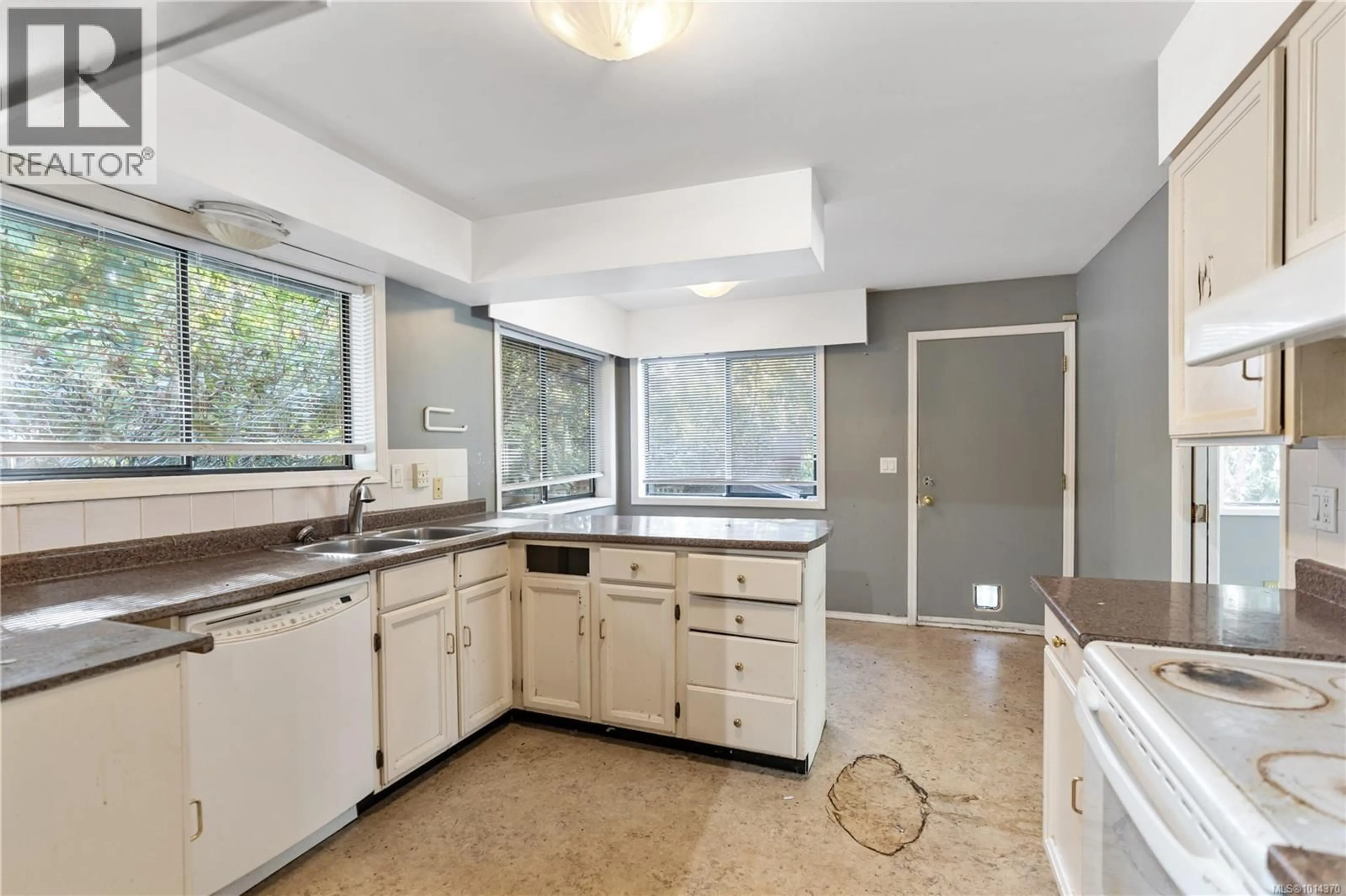 Unknown for 777 CUAULTA CRESCENT, Colwood British Columbia V9C3H2