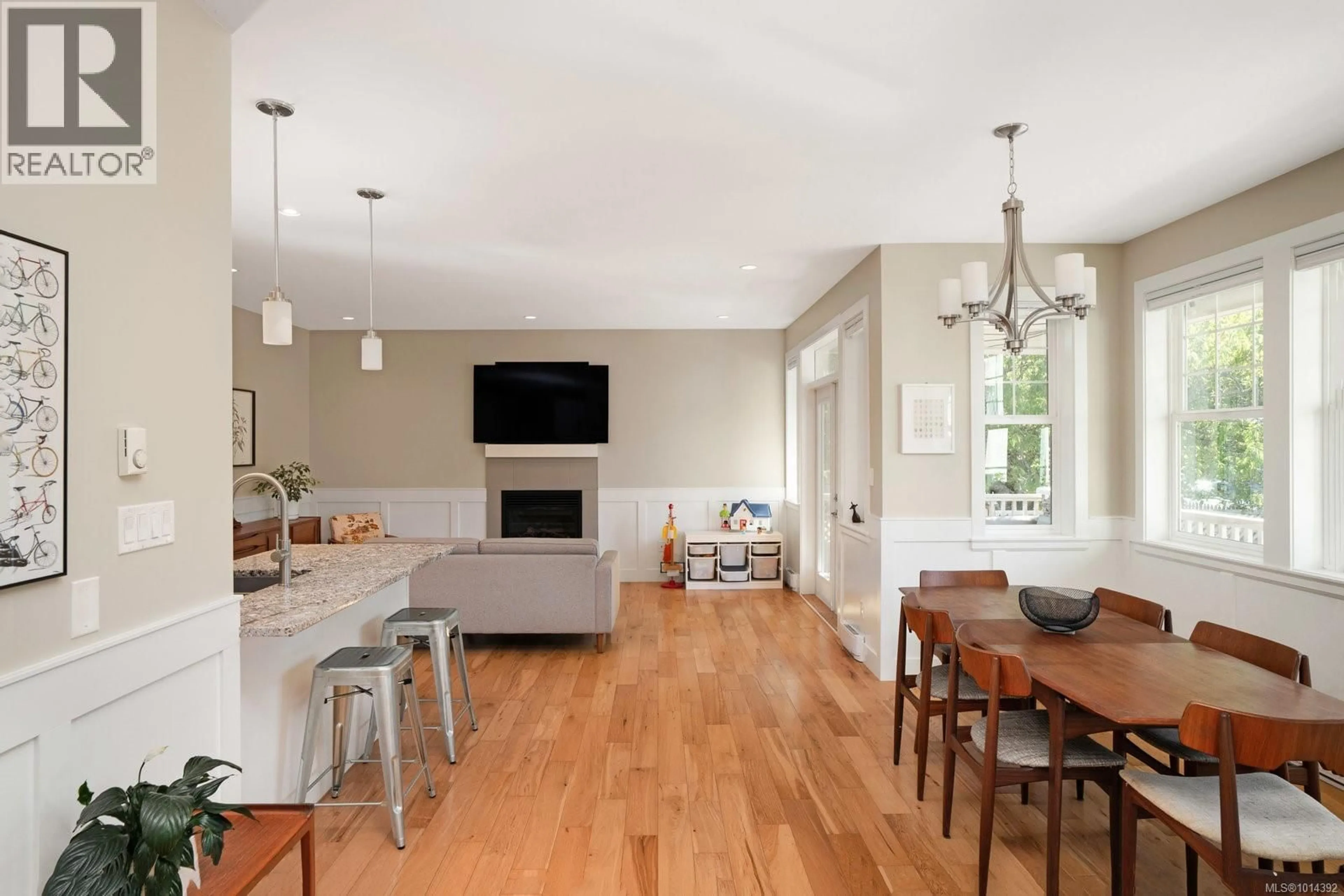 Open concept kitchen, unknown for 3 - 555 NIAGARA STREET, Victoria British Columbia V8V1H2