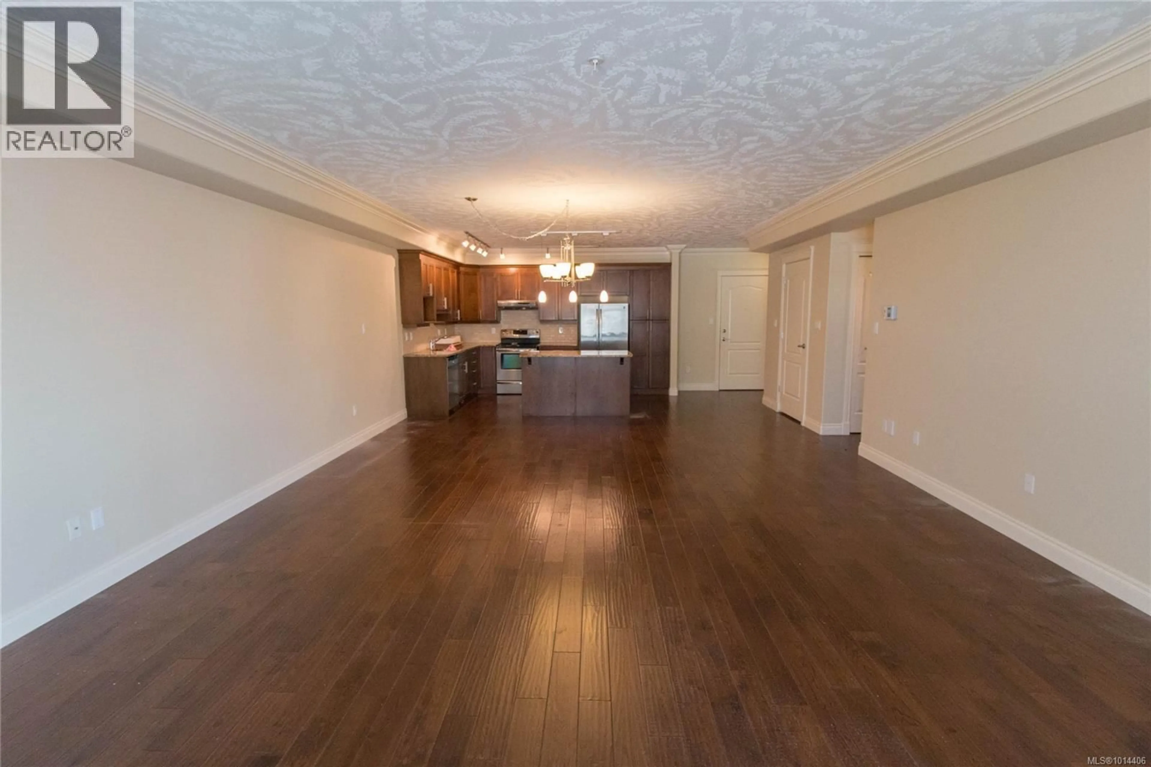 A pic of a room for 636 - 3666 ROYAL VISTA WAY, Courtenay British Columbia V9N9X8