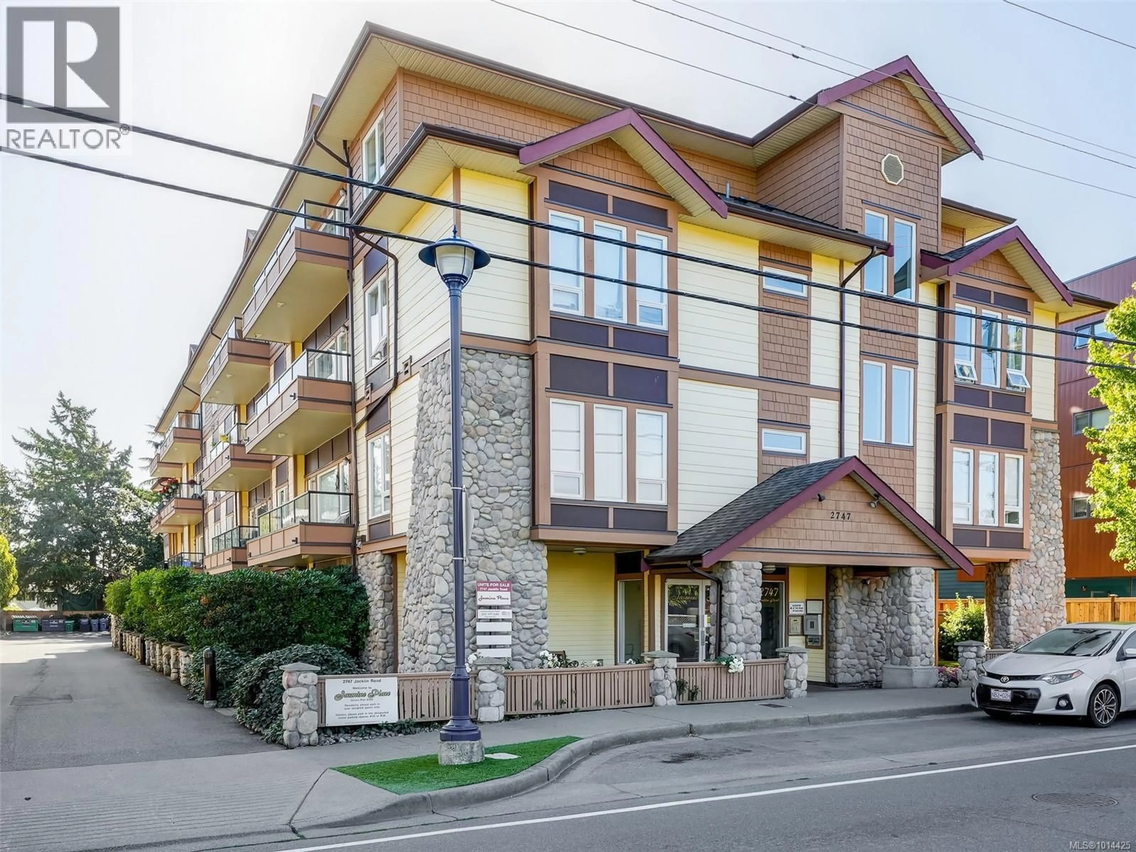 Patio, street for 308 - 2747 JACKLIN ROAD, Langford British Columbia V9B3X7