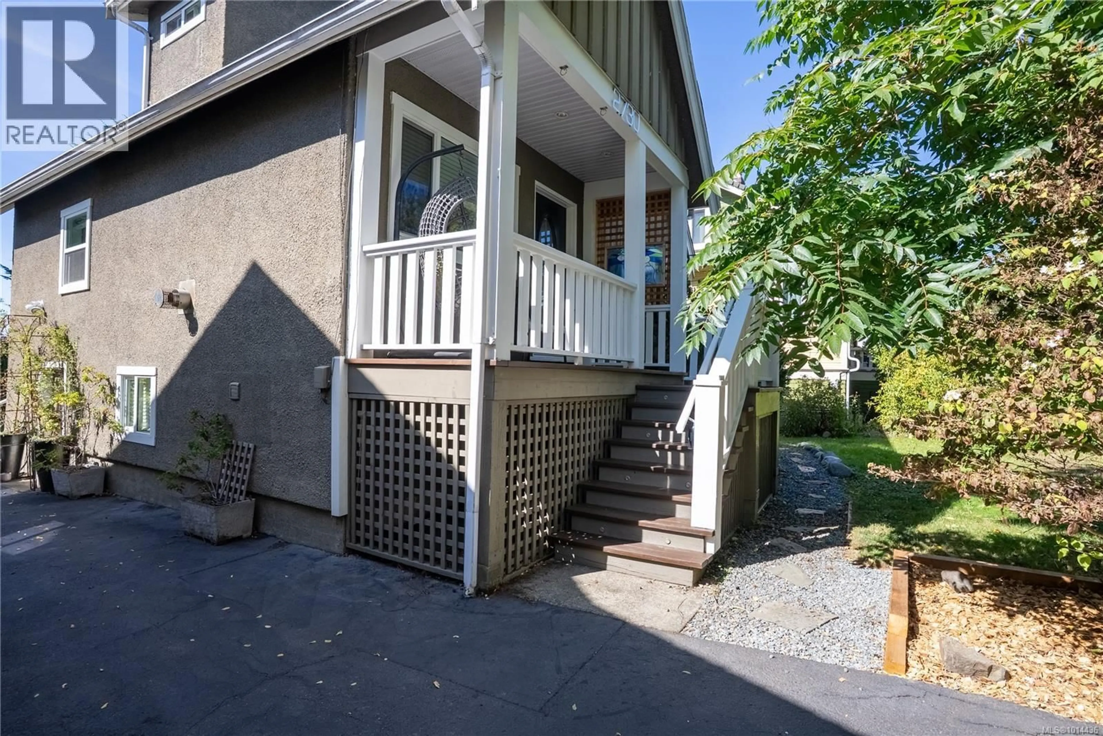 Unknown for 2730 BLACKWOOD STREET, Victoria British Columbia V8T3W5