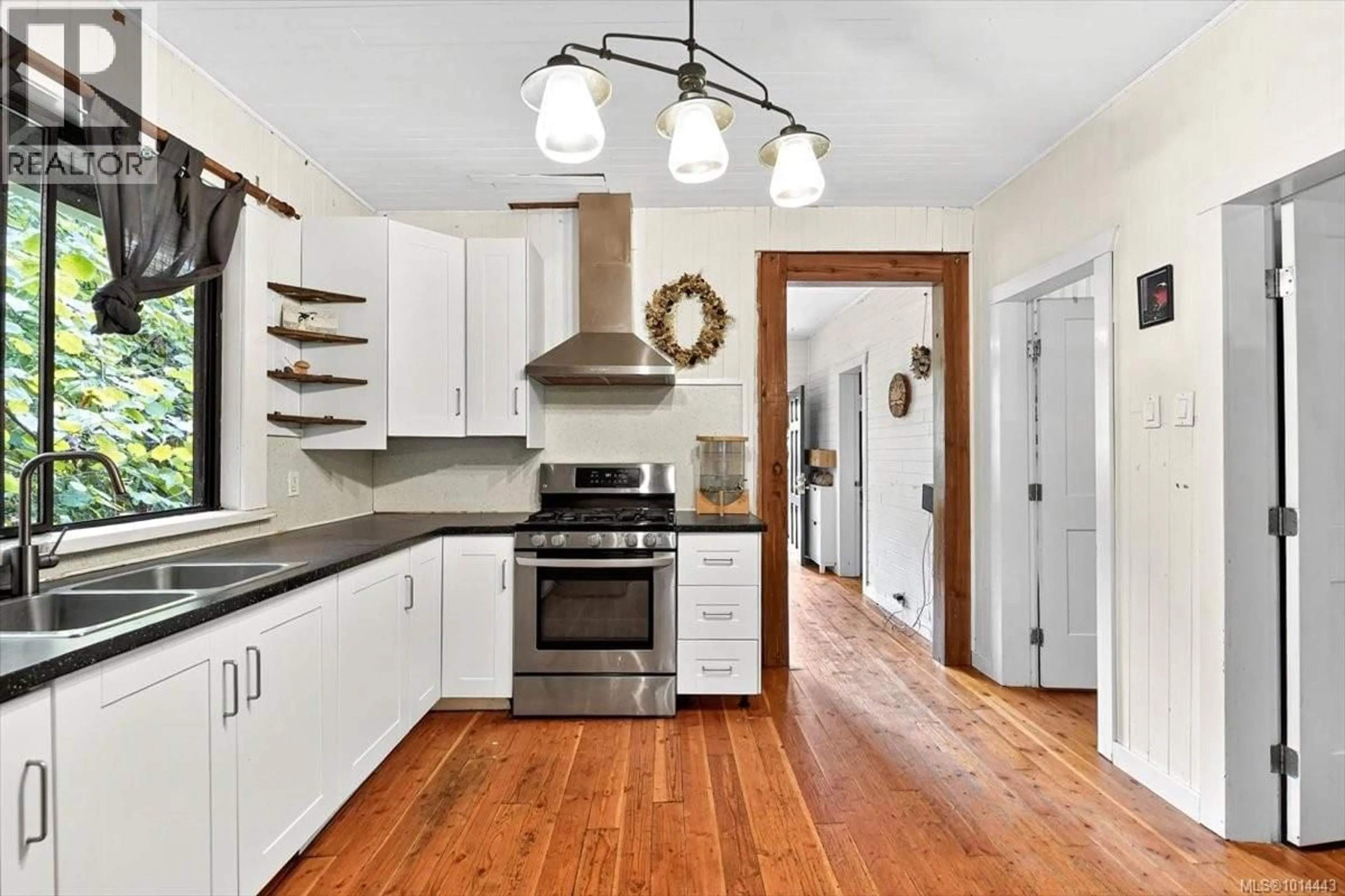 Open concept kitchen, unknown for 6045 RIVER ROAD, Port Alberni British Columbia V9Y6Z8
