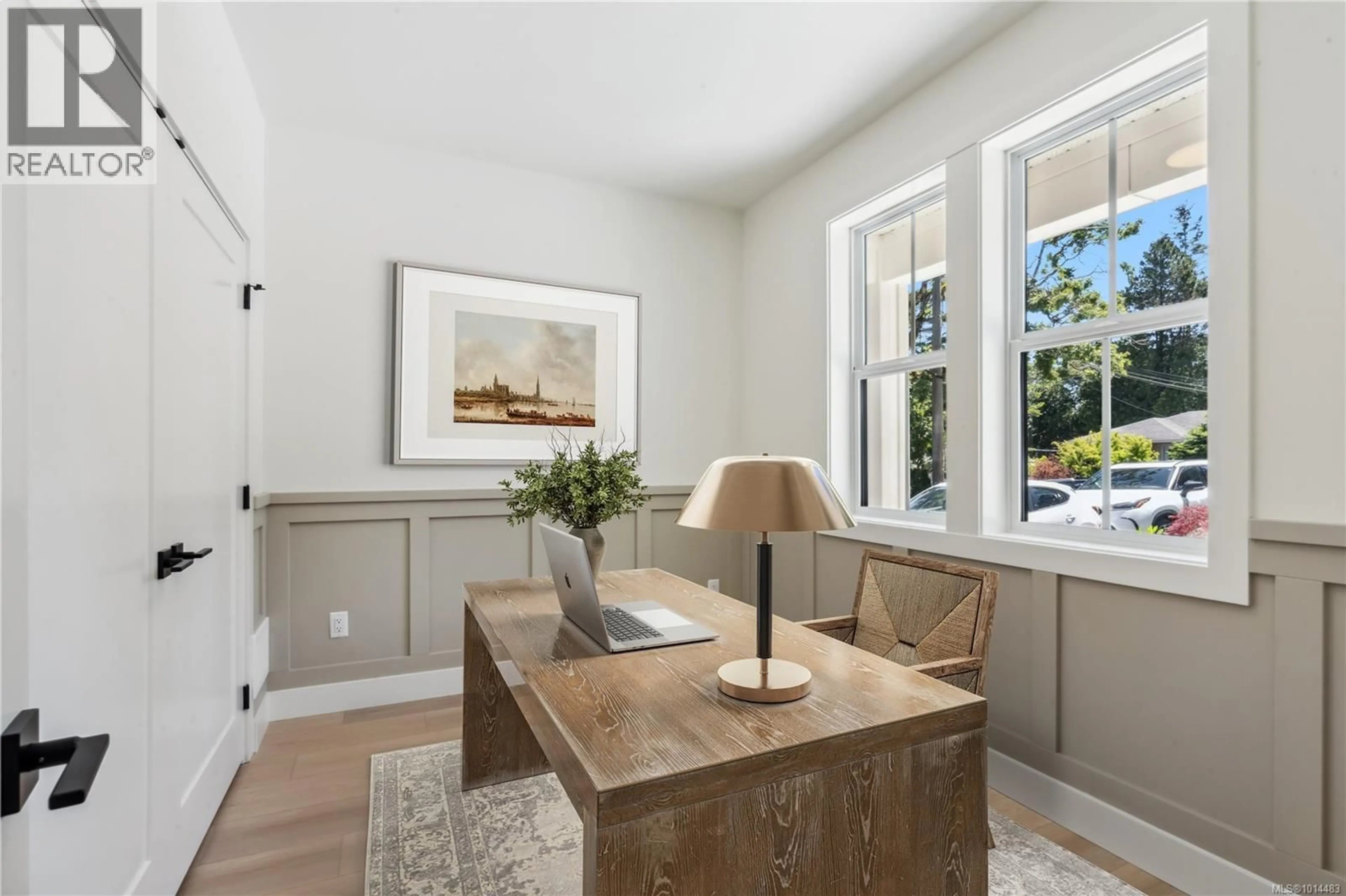 Unknown for 950 TULIP AVENUE, Saanich British Columbia V8Z2P7