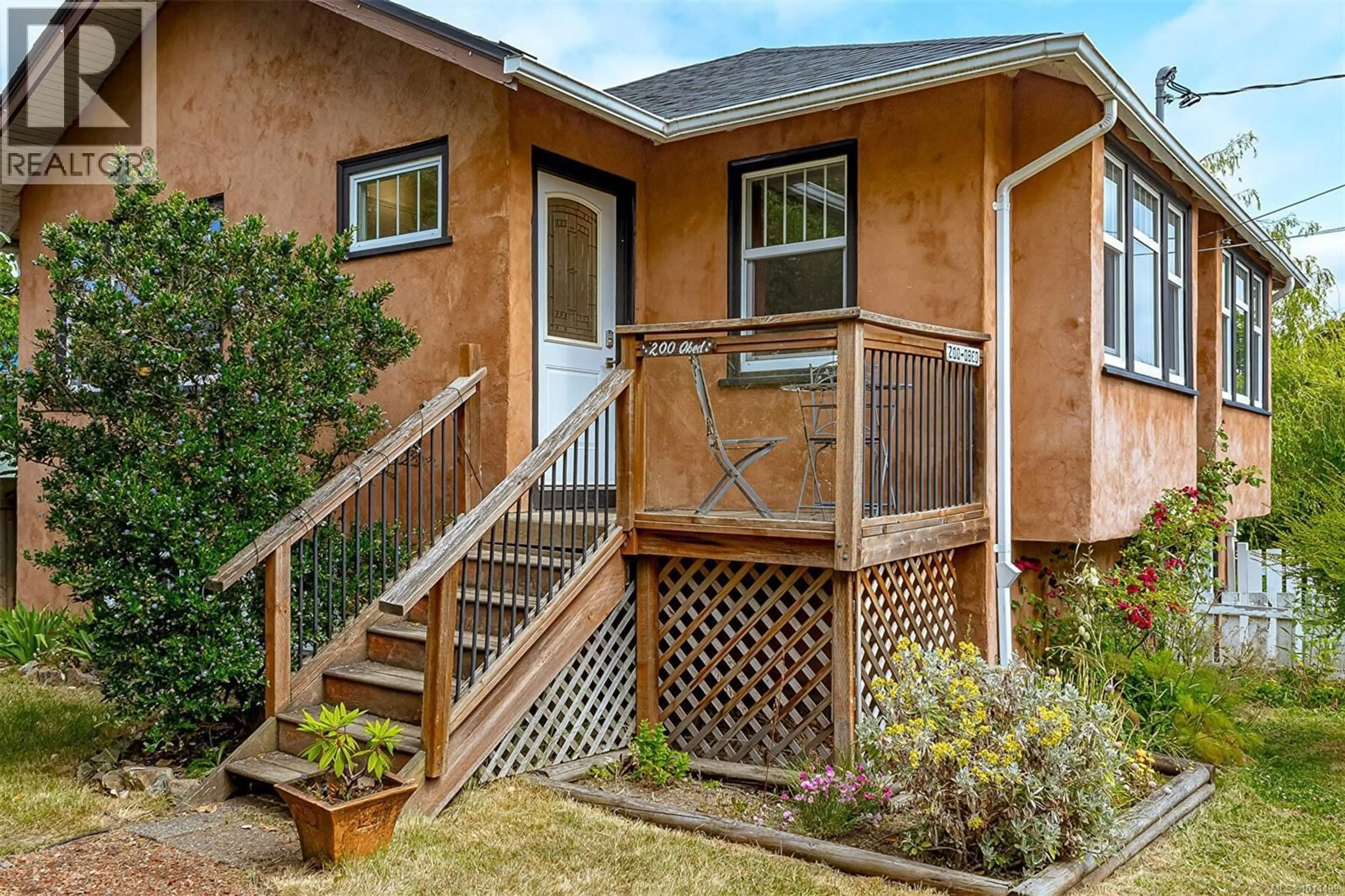 Home with vinyl exterior material, street for 200 OBED AVENUE, Saanich British Columbia V9A1J6