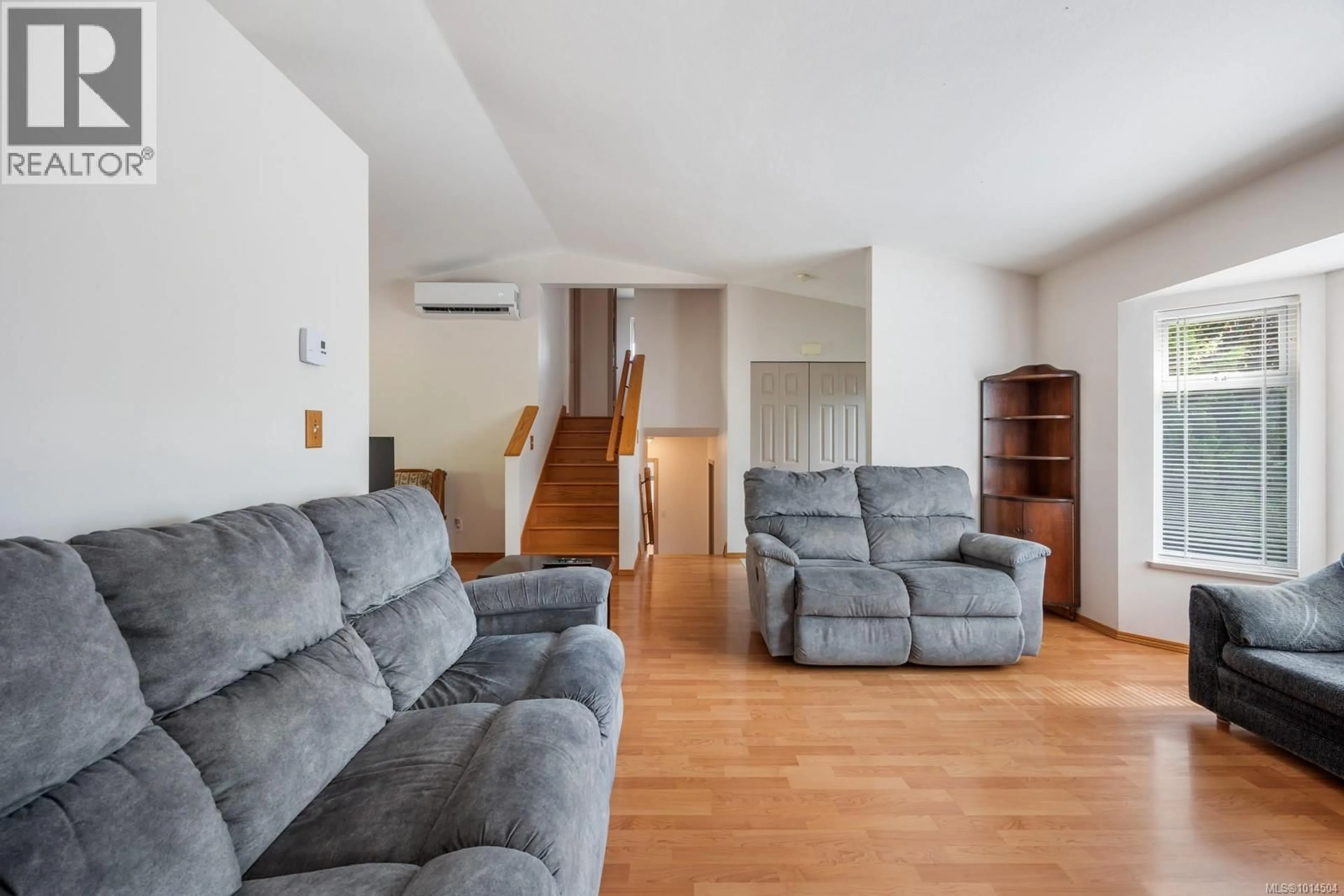 Living room with furniture, unknown for 2120 PLOVER COURT, Comox British Columbia V9M3P5