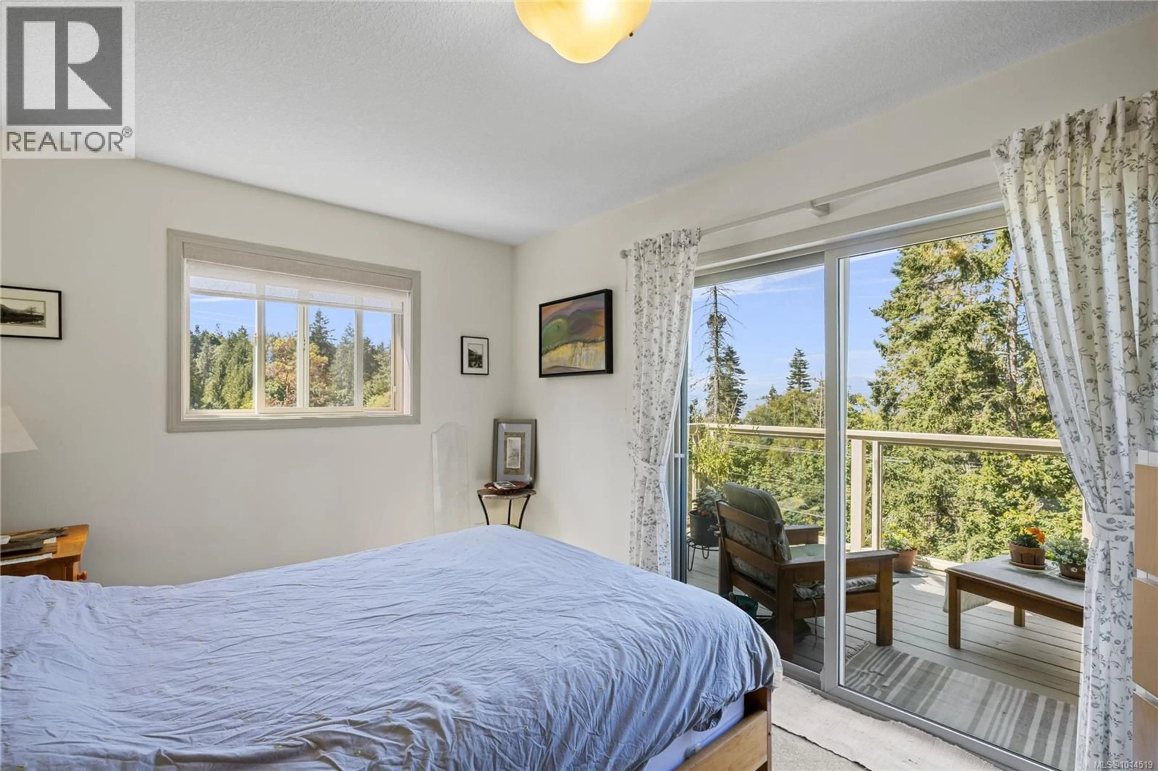 Bedroom with bed, unknown for 3122 DOLPHIN DRIVE, Nanoose Bay British Columbia V9P9J2