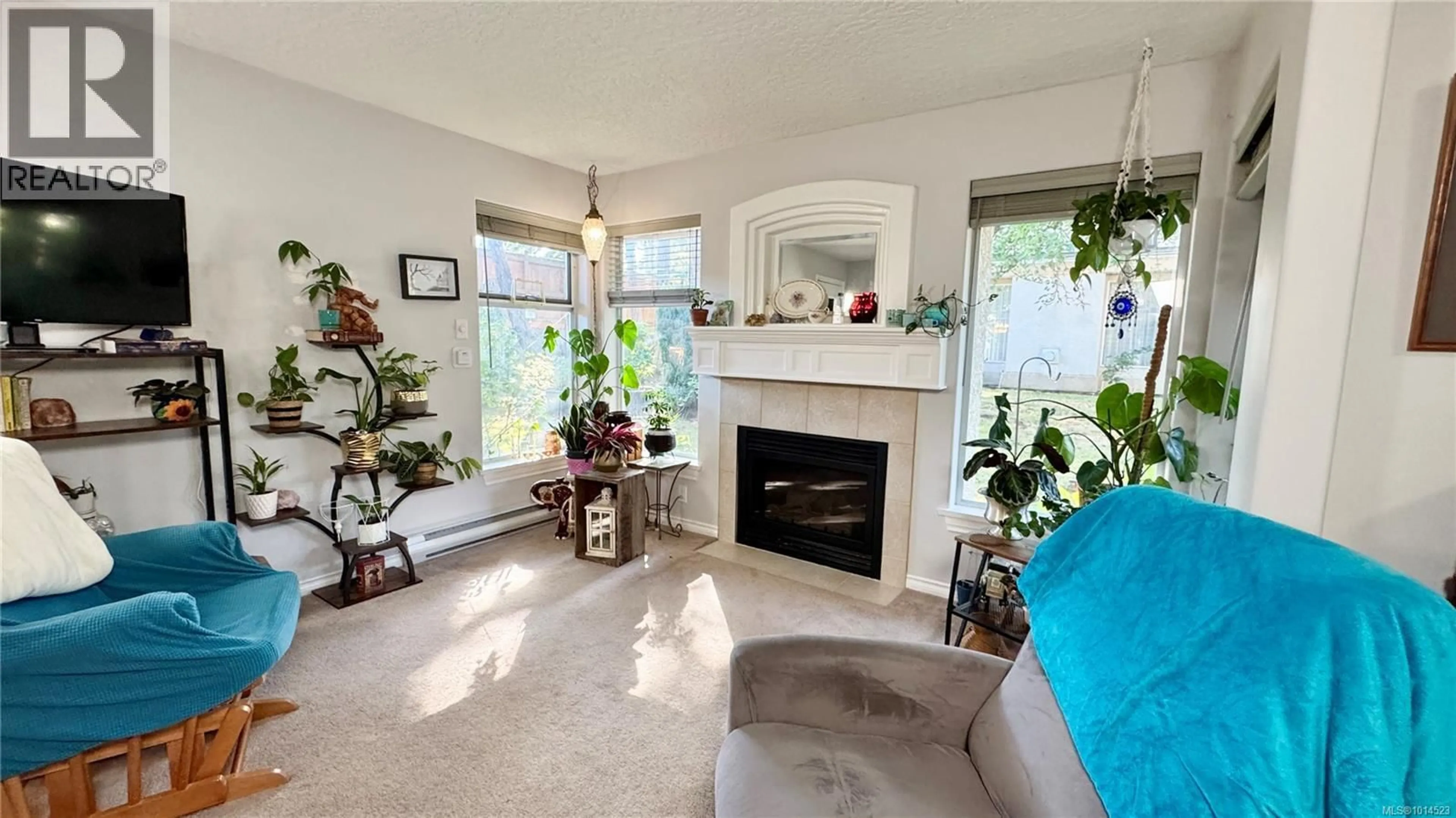 Living room with furniture, unknown for 9 - 290 CORFIELD STREET, Parksville British Columbia V9P2G4