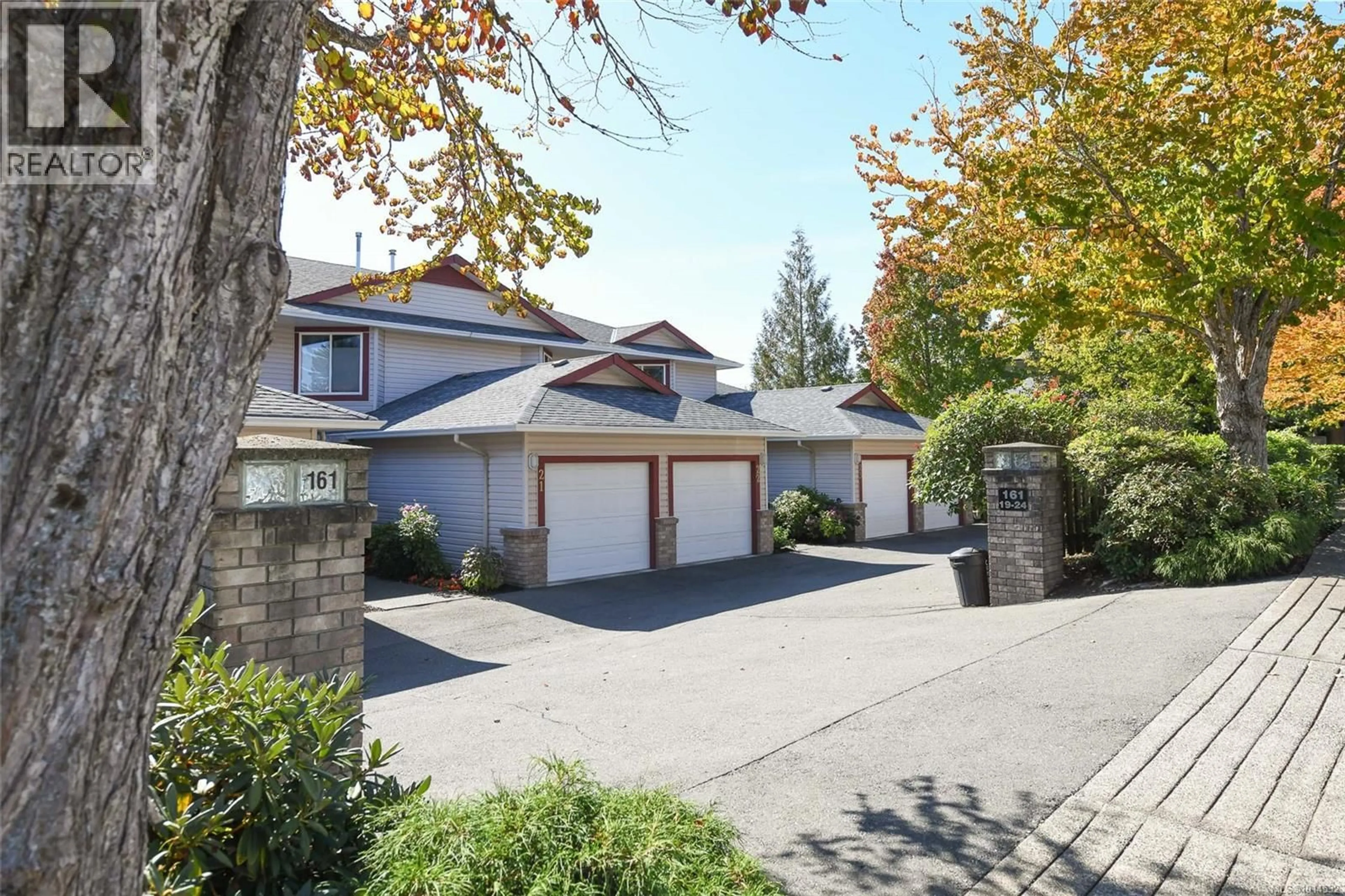 A pic from outside/outdoor area/front of a property/back of a property/a pic from drone, street for 23 - 161 BACK ROAD, Courtenay British Columbia V9N3W5