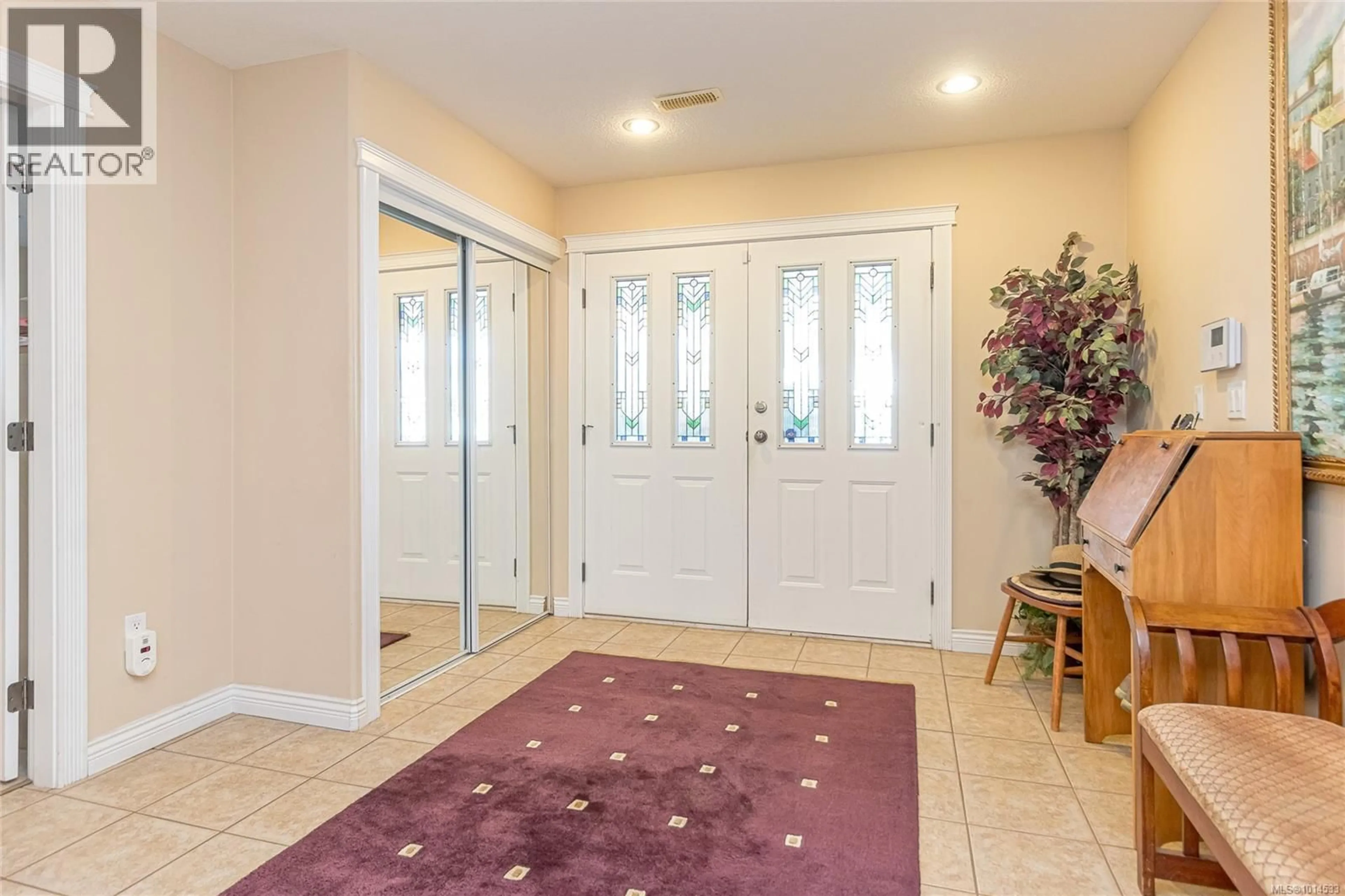 Indoor entryway for 6593 KESTREL CRESCENT, Nanaimo British Columbia V9V1V9