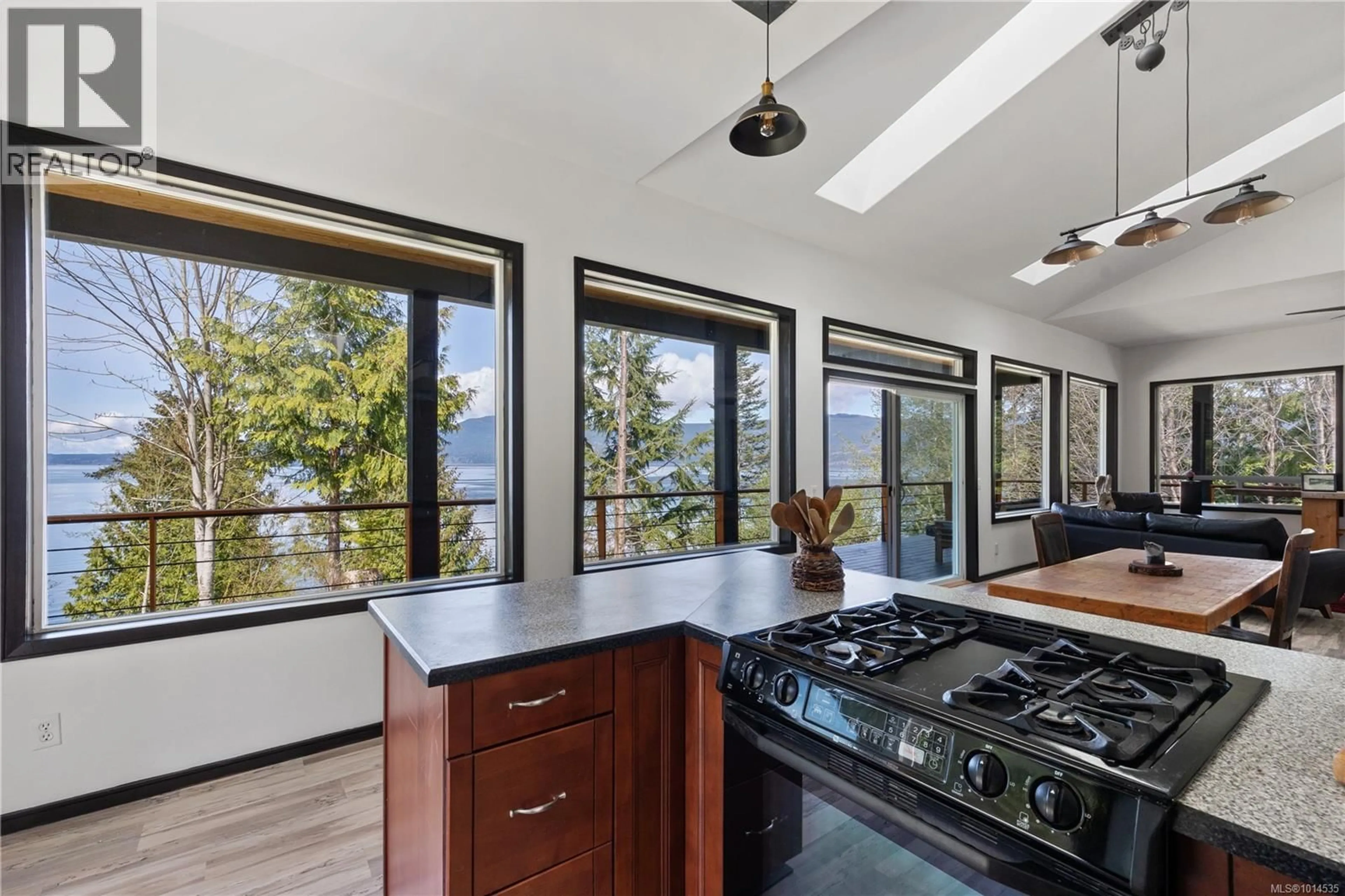 Open concept kitchen, unknown for 4 MINE ROAD, Lasqueti Island British Columbia V0R2J0
