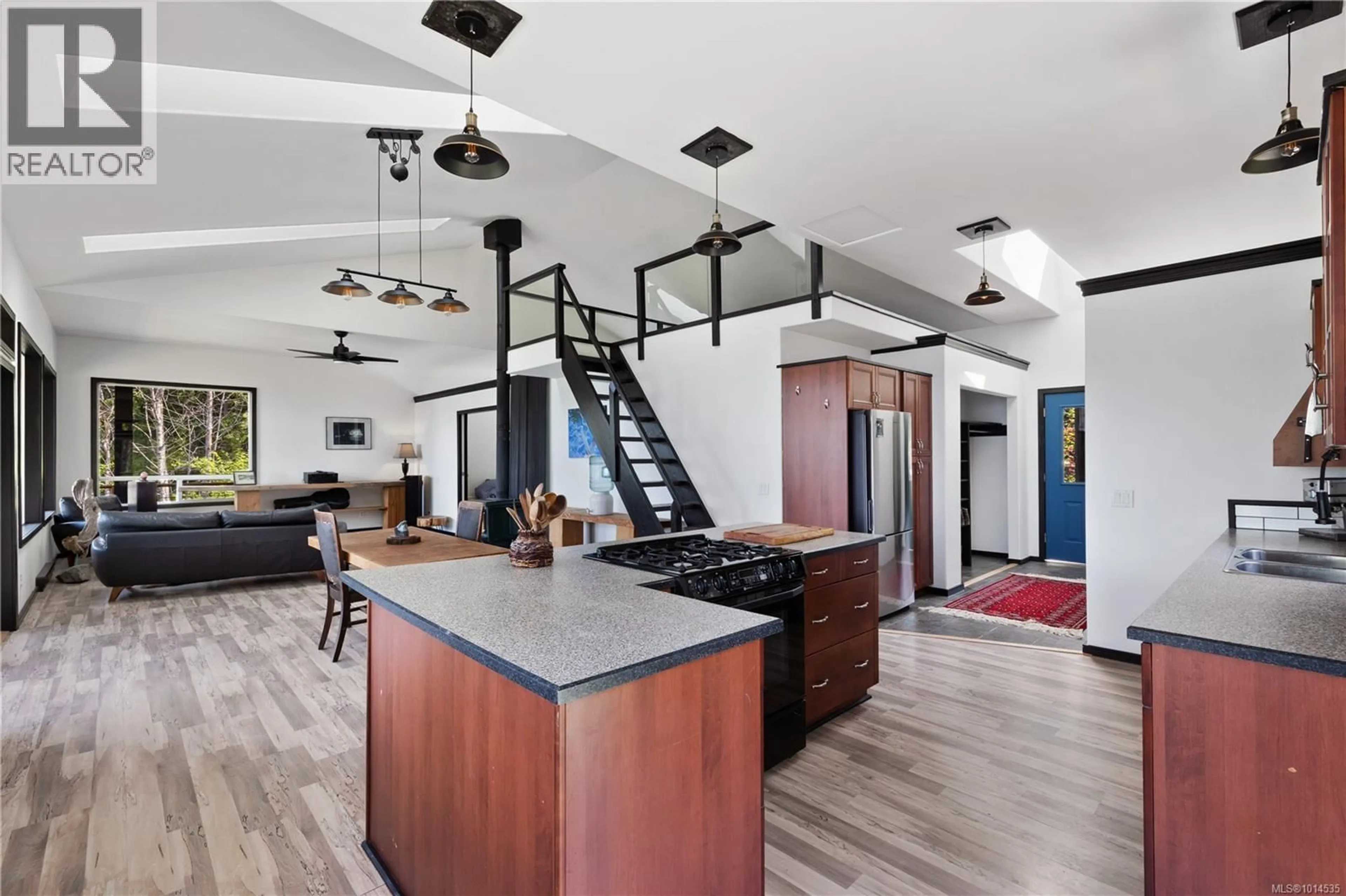 Open concept kitchen, unknown for 4 MINE ROAD, Lasqueti Island British Columbia V0R2J0
