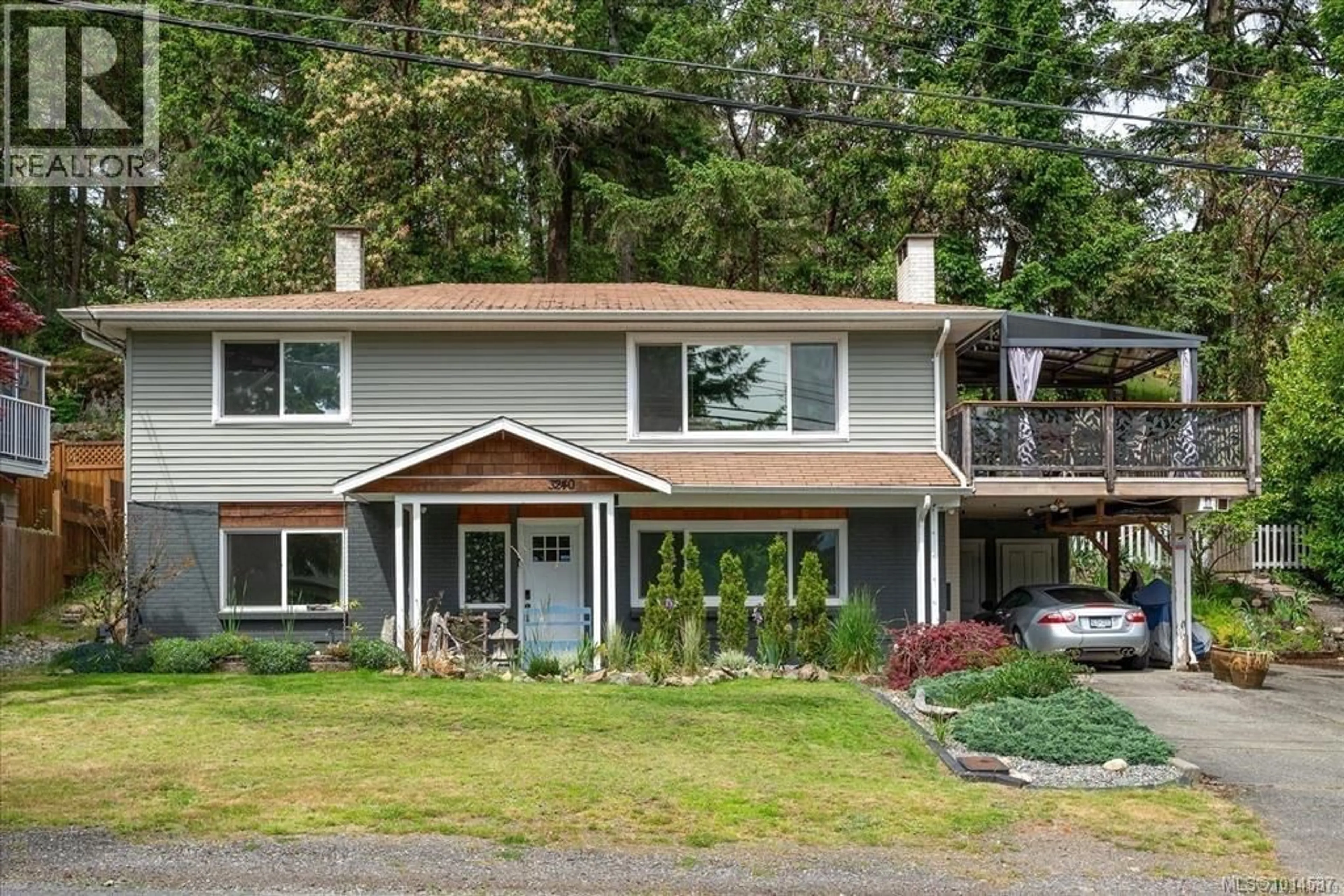 Home with vinyl exterior material, unknown for 3240 CRYSTAL PLACE, Nanaimo British Columbia V9T2S1