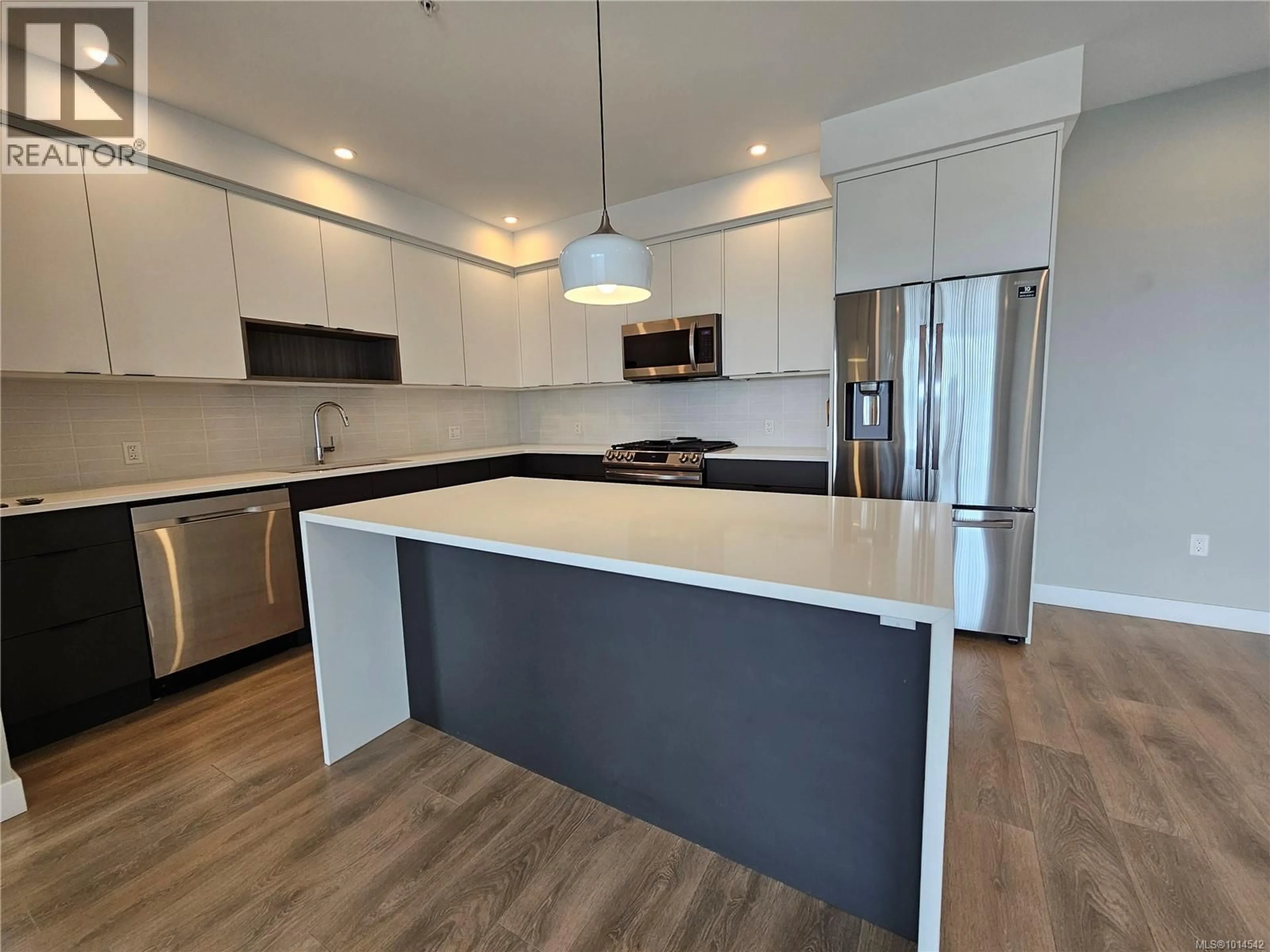 Open concept kitchen, unknown for 513 - 967 WHIRLAWAY CRESCENT, Langford British Columbia V9B0Y1