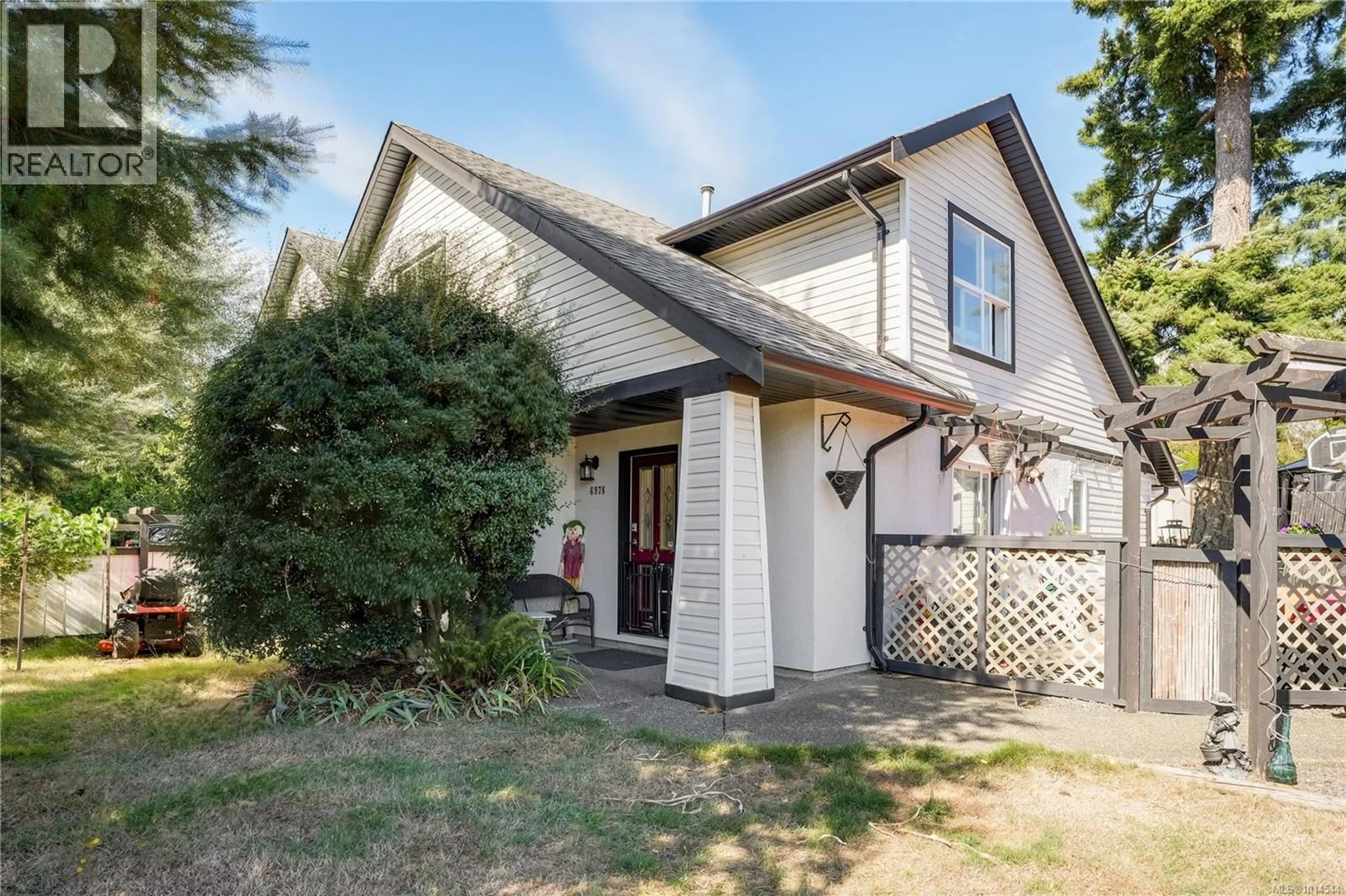 Home with vinyl exterior material, street for 6978 LARKSPUR ROAD, Sooke British Columbia V9Z0M8