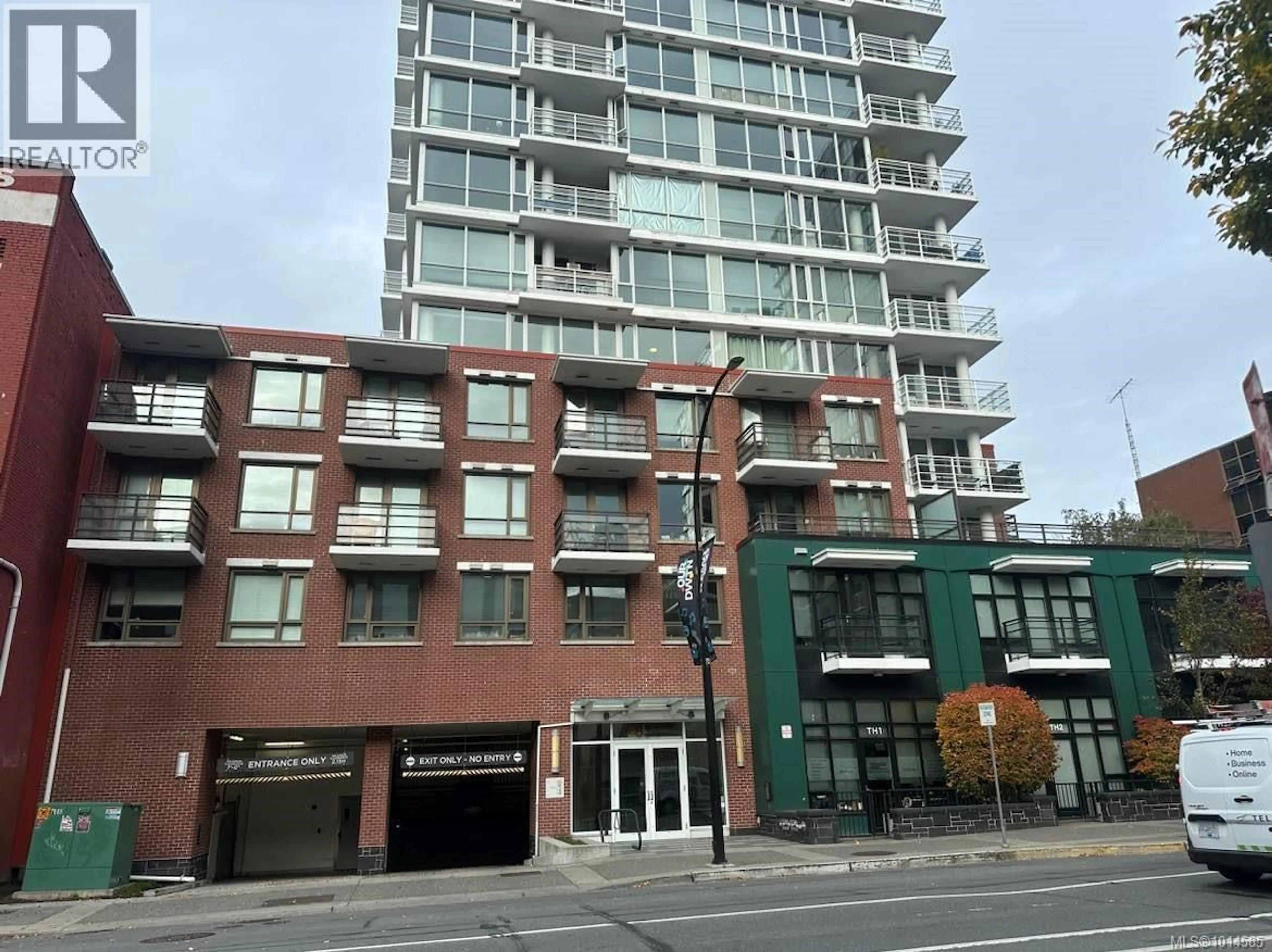 Unknown for 704 - 834 JOHNSON STREET, Victoria British Columbia V8W1N3