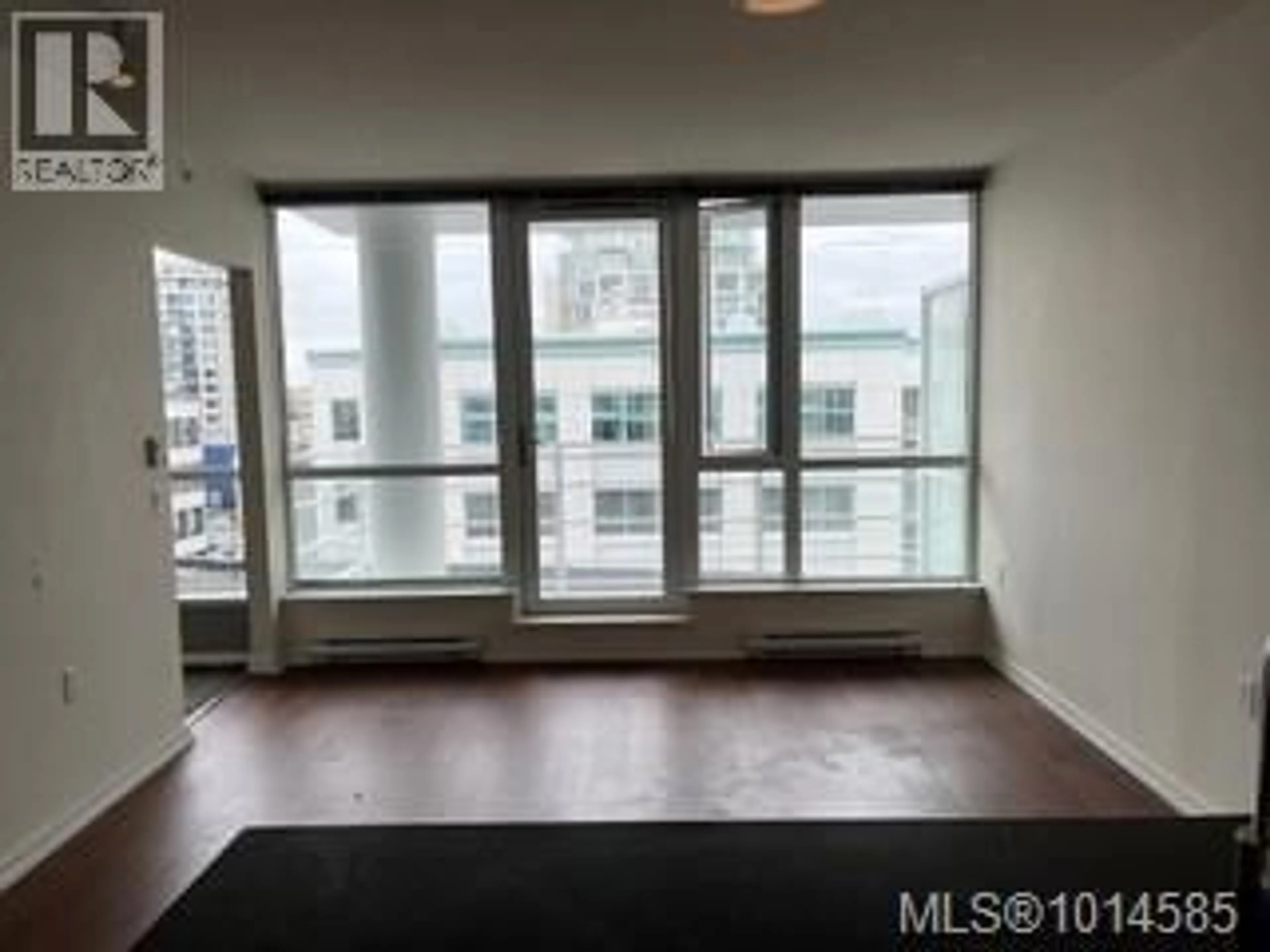 A pic of a room for 704 - 834 JOHNSON STREET, Victoria British Columbia V8W1N3