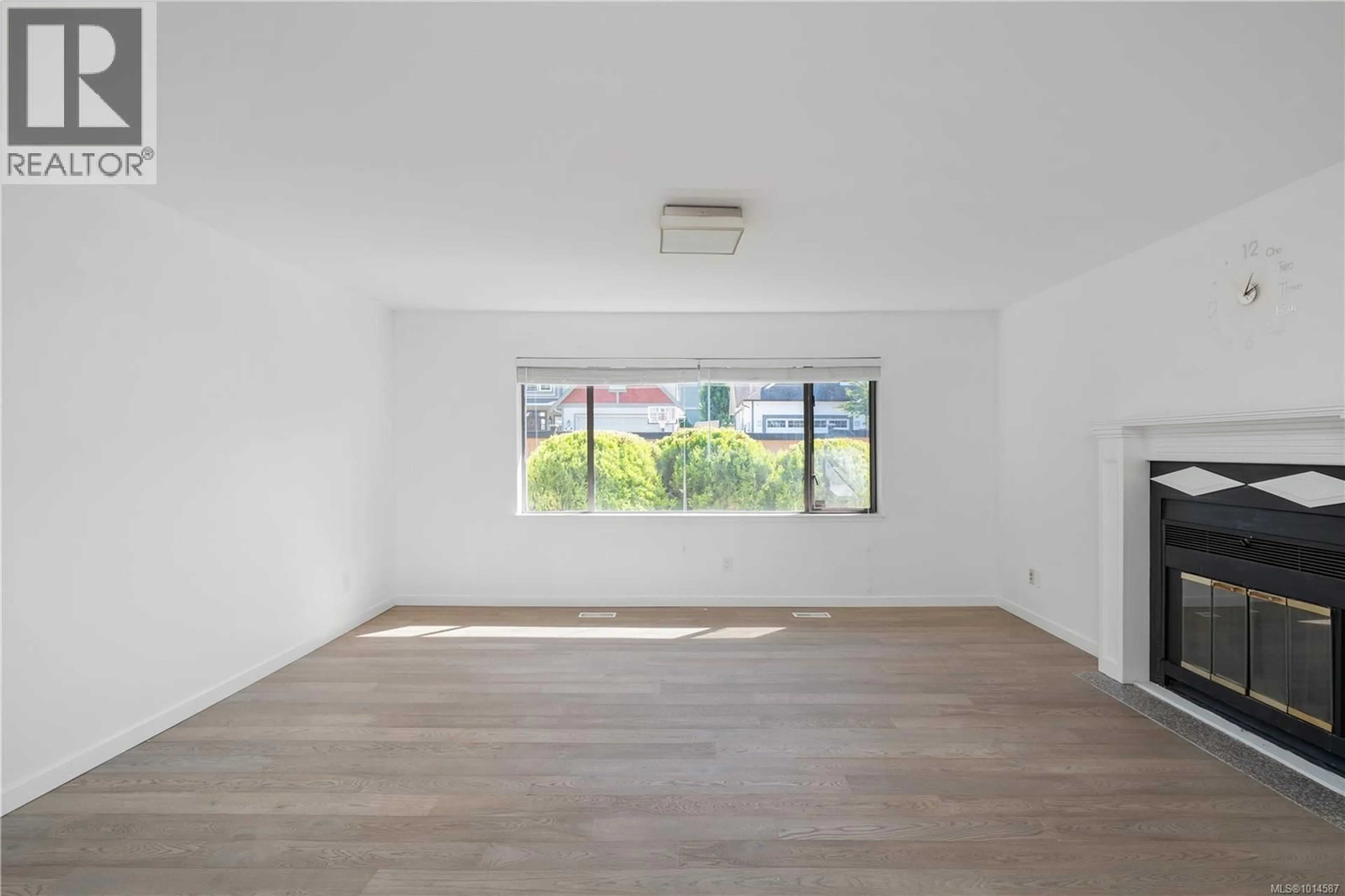 A pic of a room for 4101 SCOONES PLACE, Saanich British Columbia V8X4R4