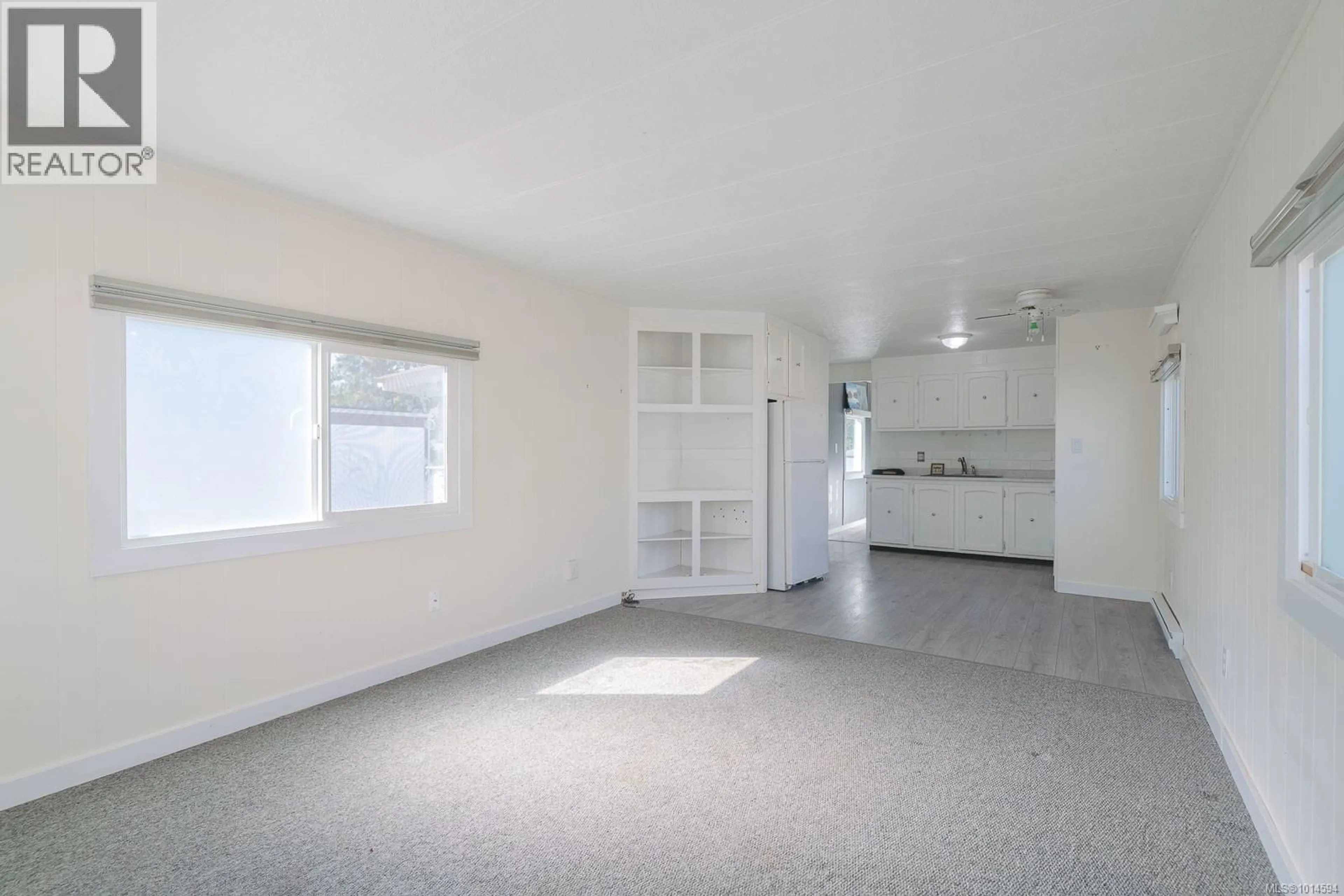A pic of a room for 30 - 80 FIFTH STREET, Nanaimo British Columbia V9R1N1